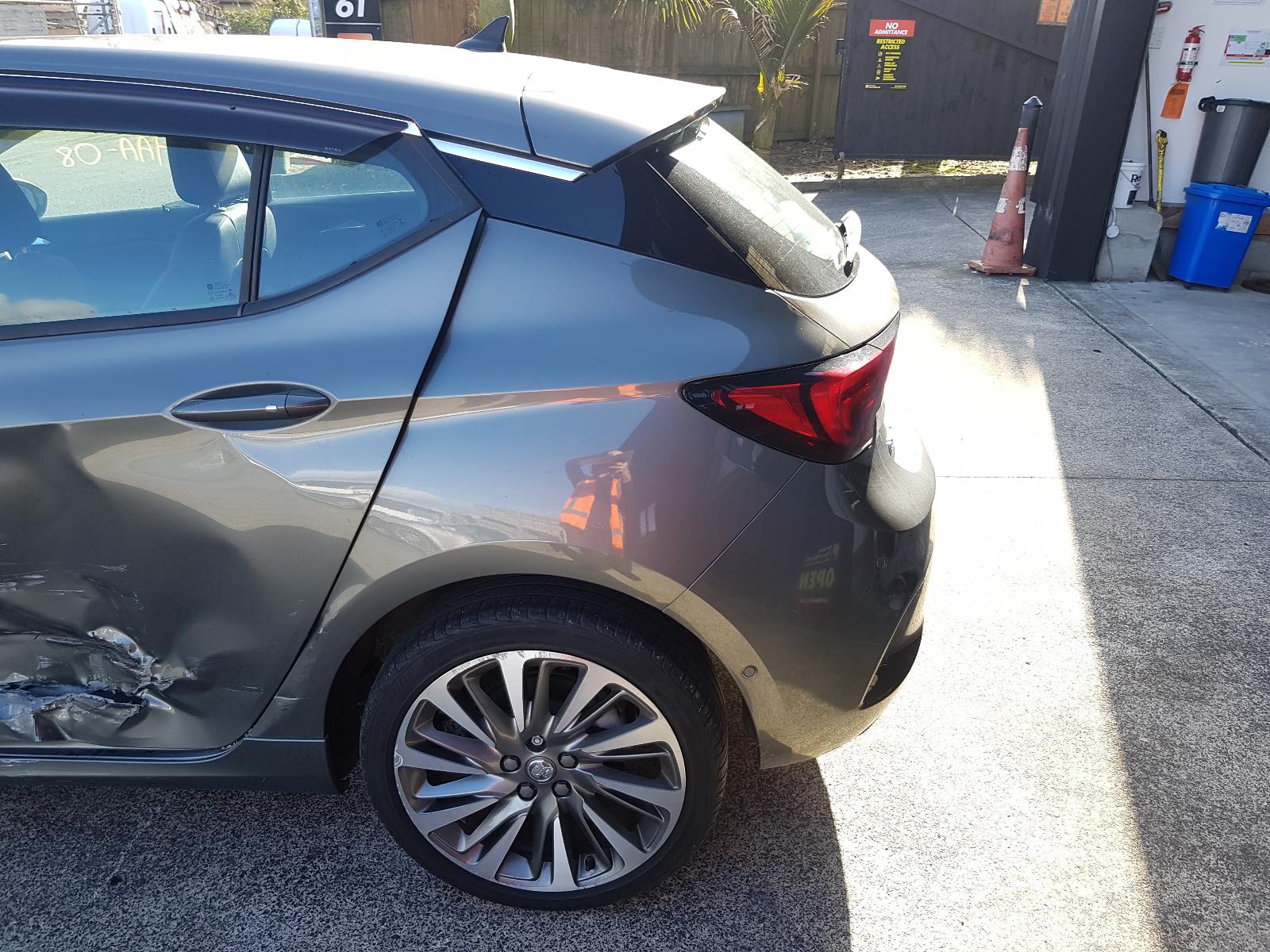 Holden Astra - J 2009-Present