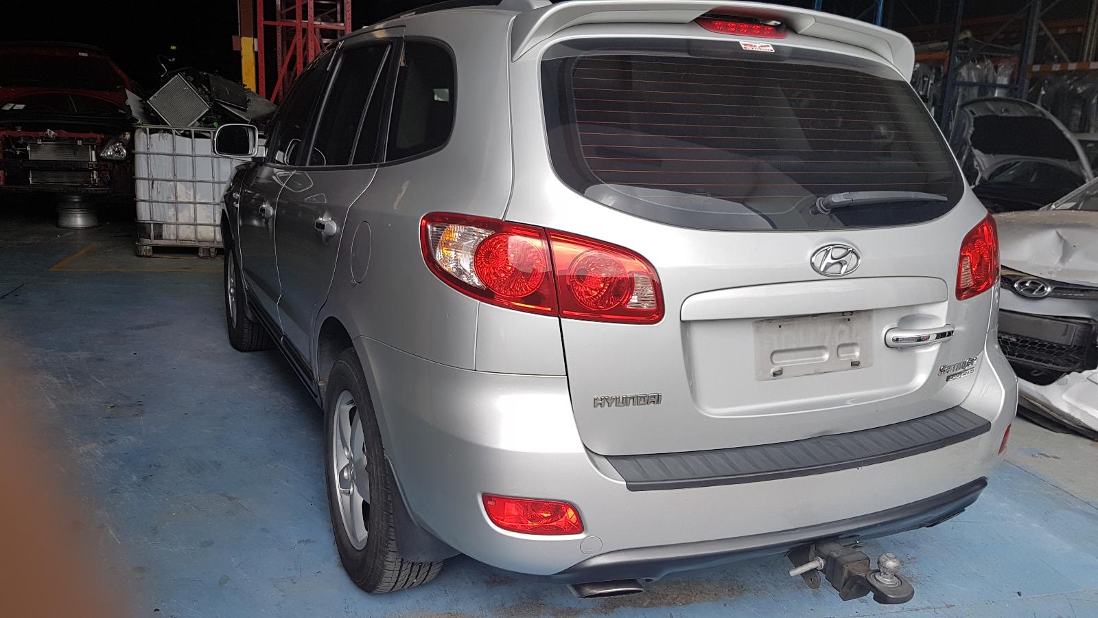 Hyundai Santa Fe - 2006-2012
