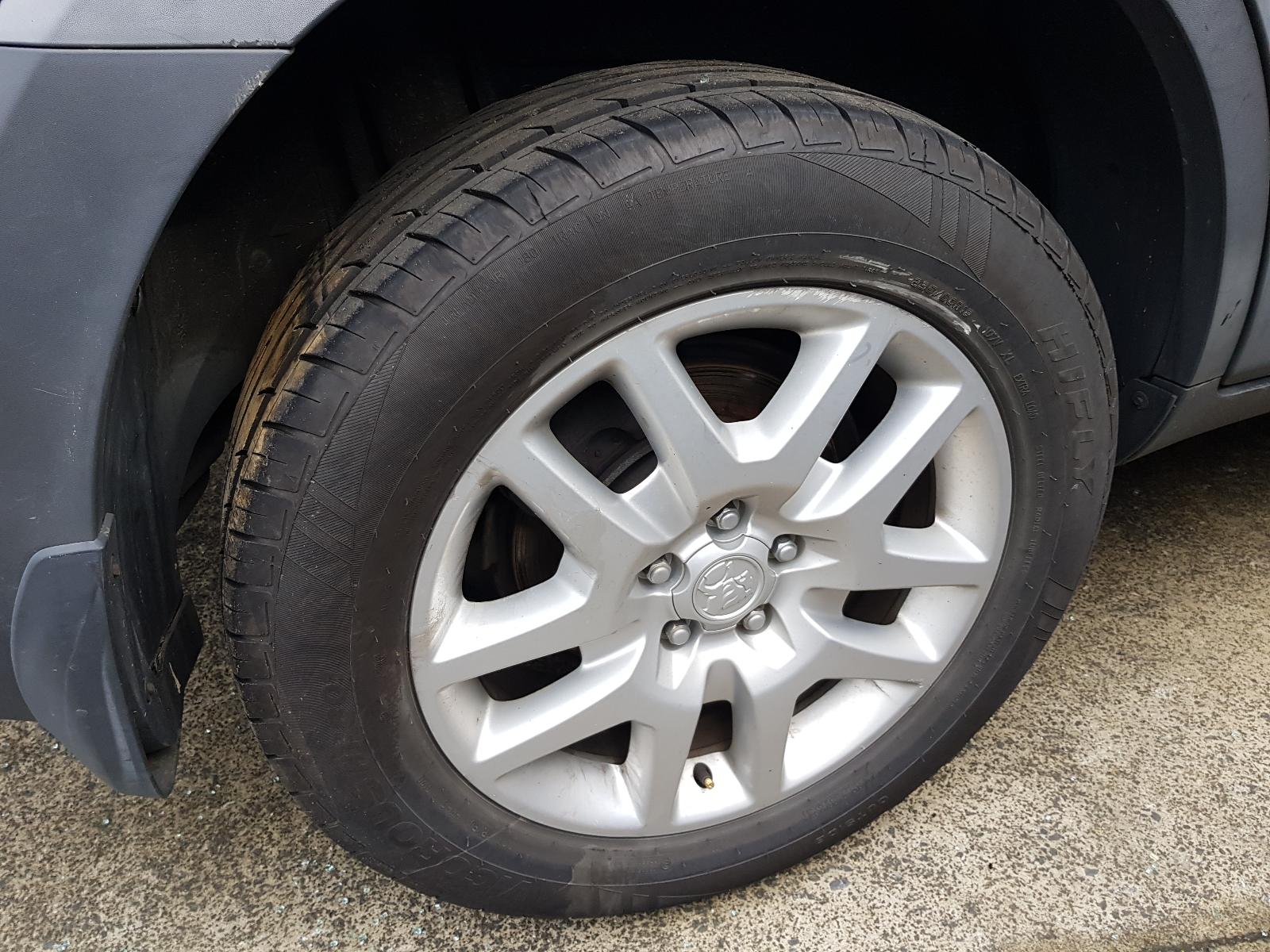 Holden Captiva - Captiva 7 2011-Present