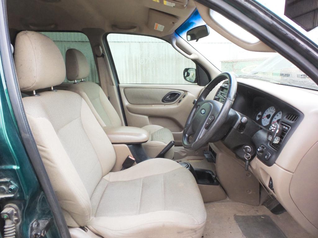 Ford Escape - EP 2001-2003