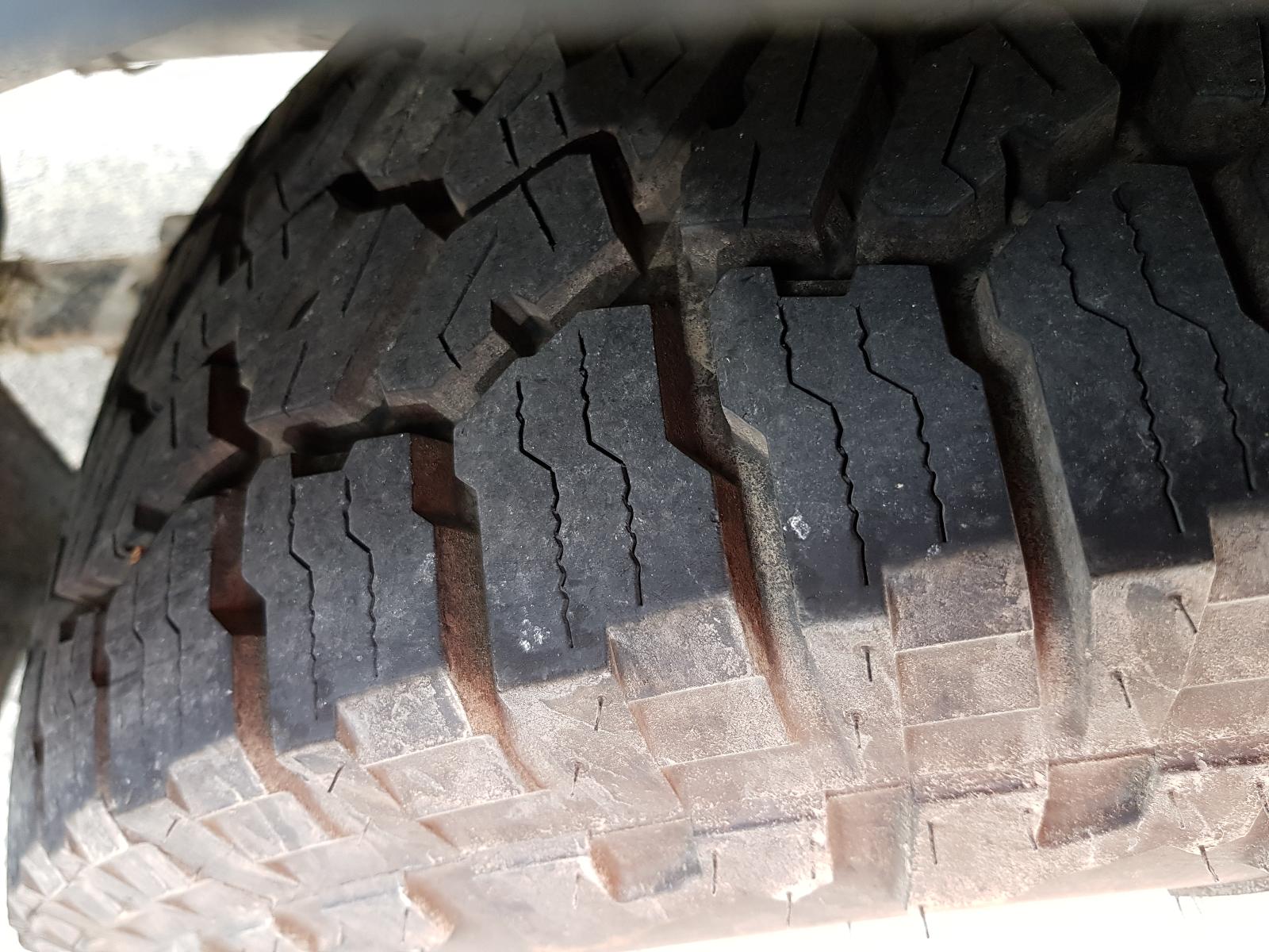 Ford Courier - UT 2005-2006