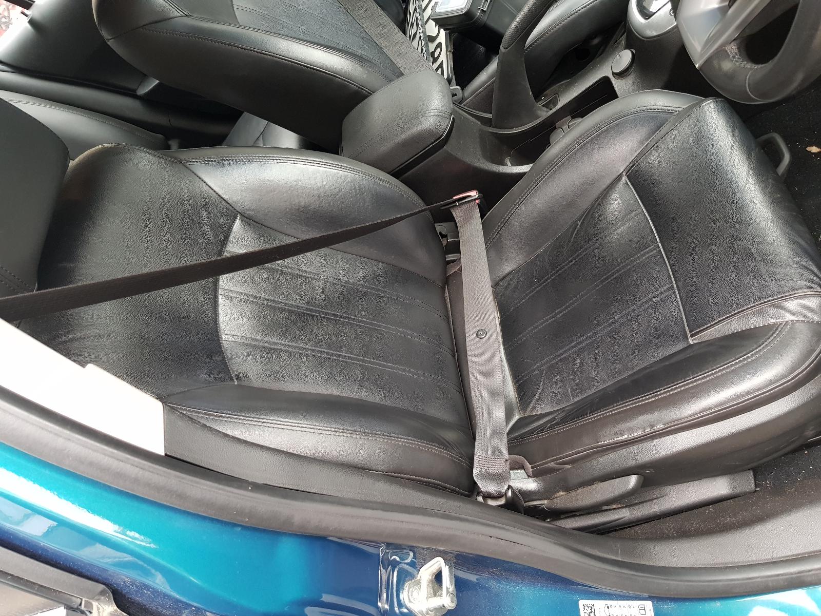 Holden Cruze - 2009-Present