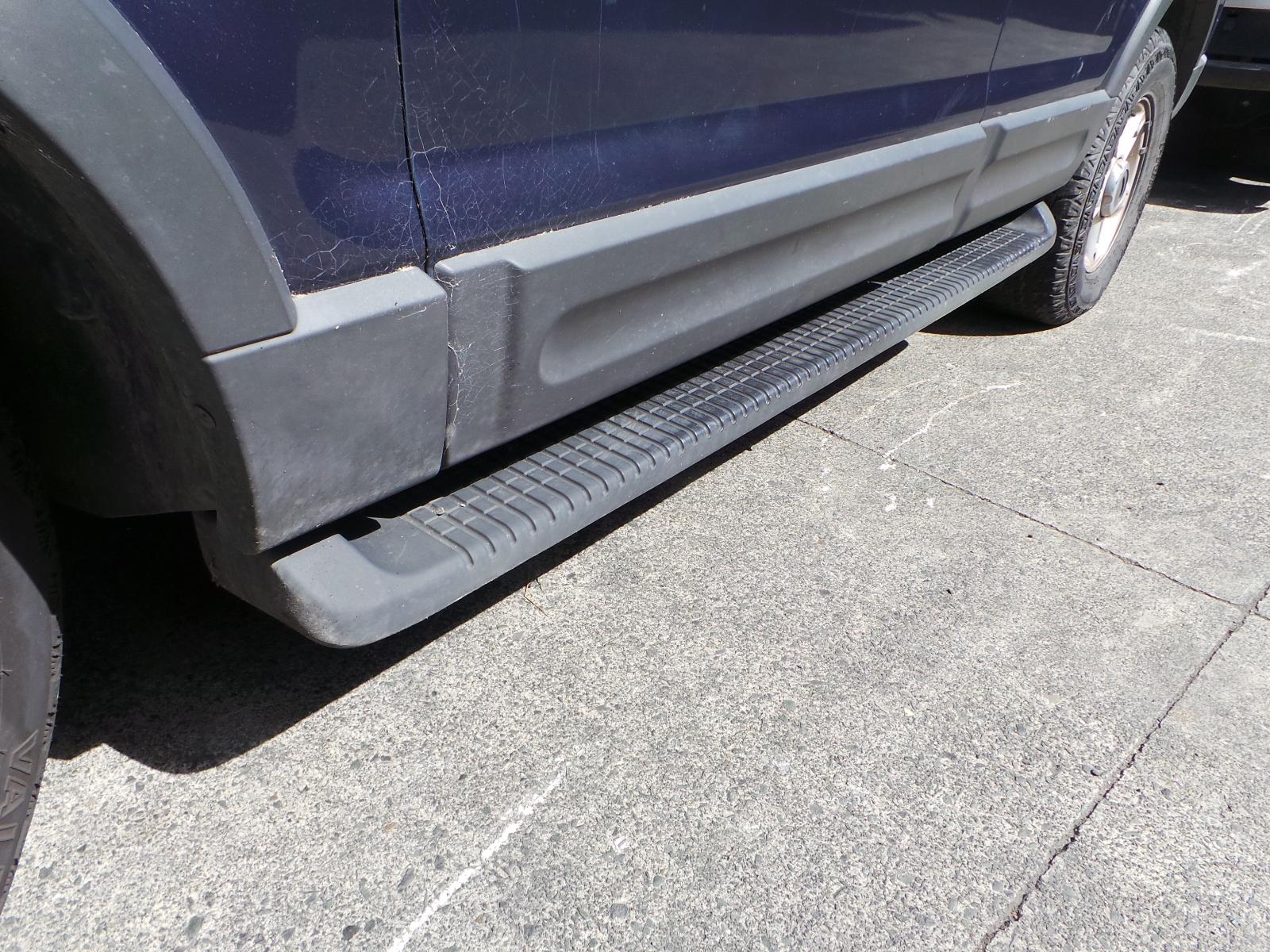 Ford Explorer - UT 2001-2005