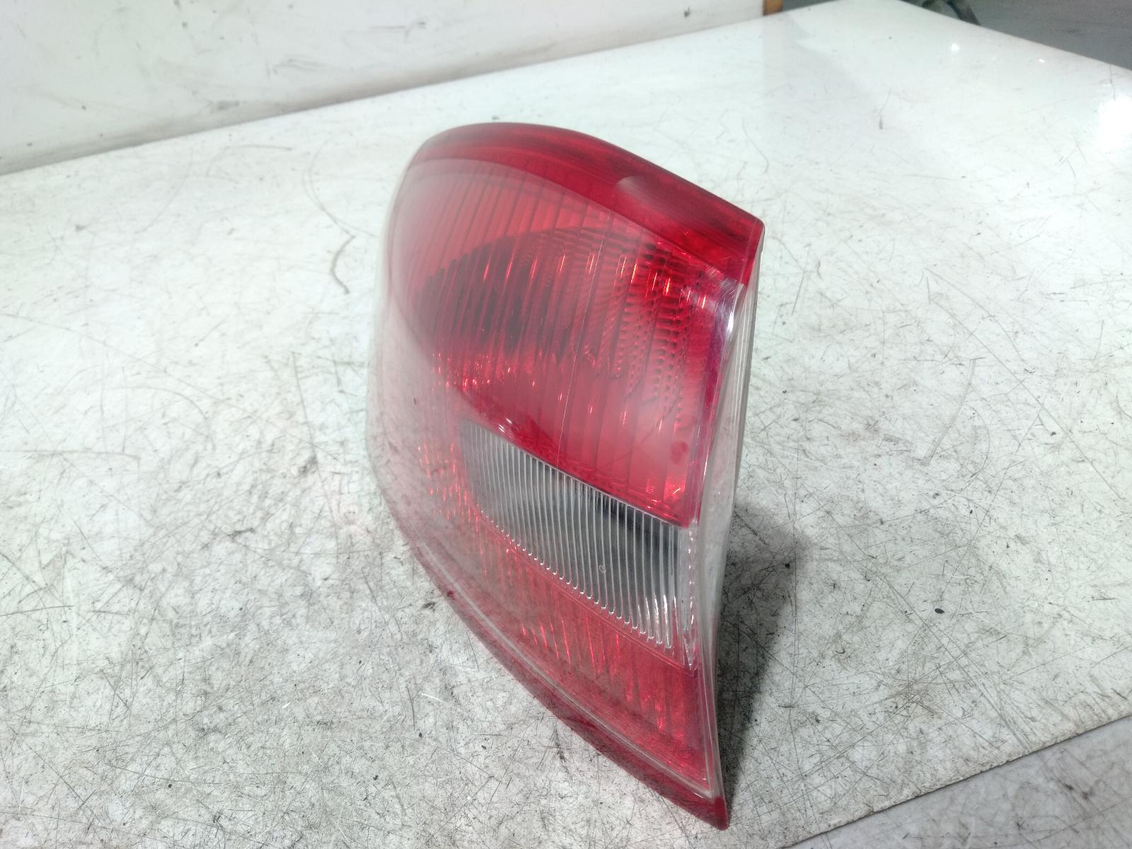 Left_Taillight