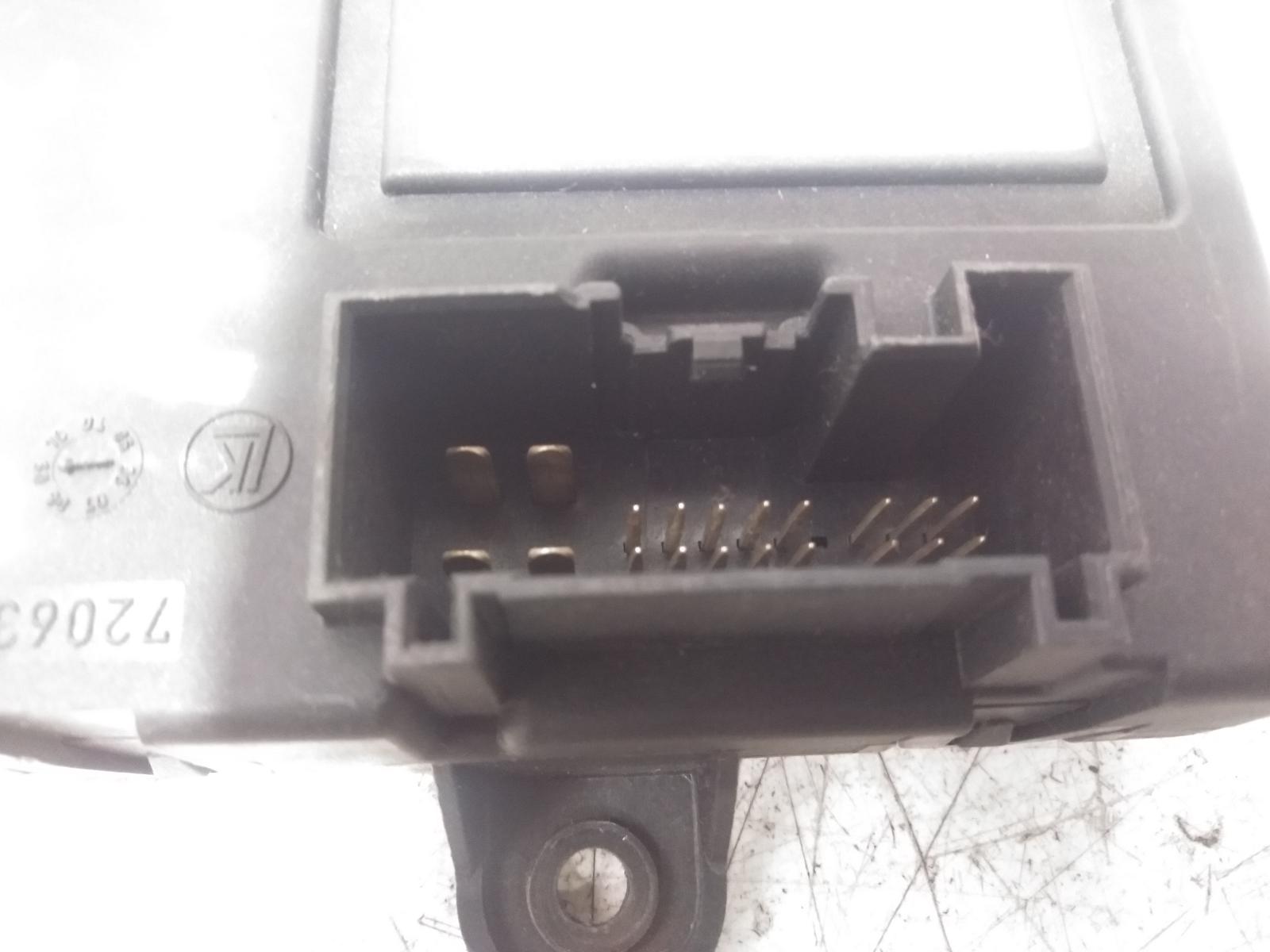 Misc_Switch_Relay