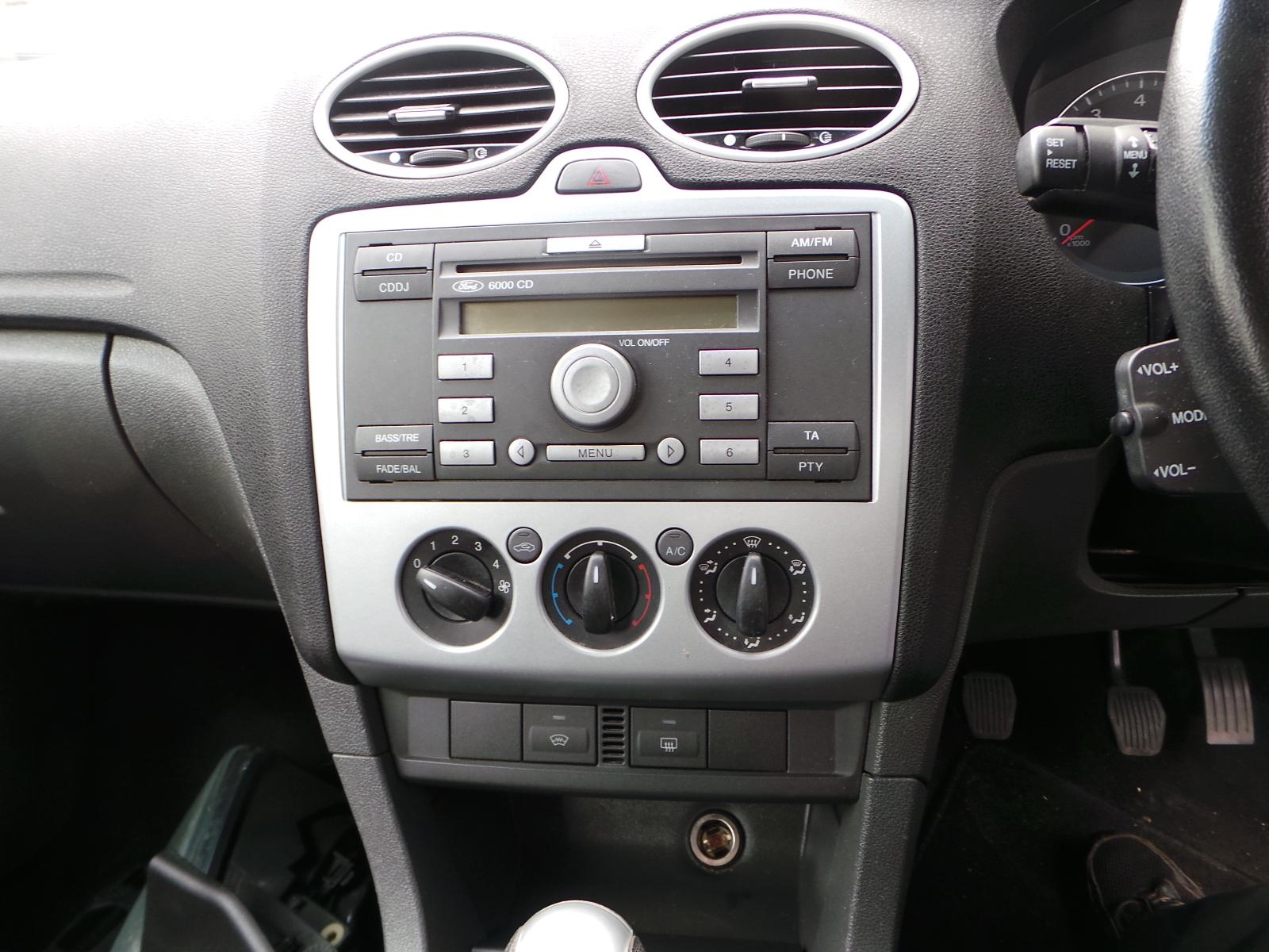 Ford Focus - LS 2005-2007