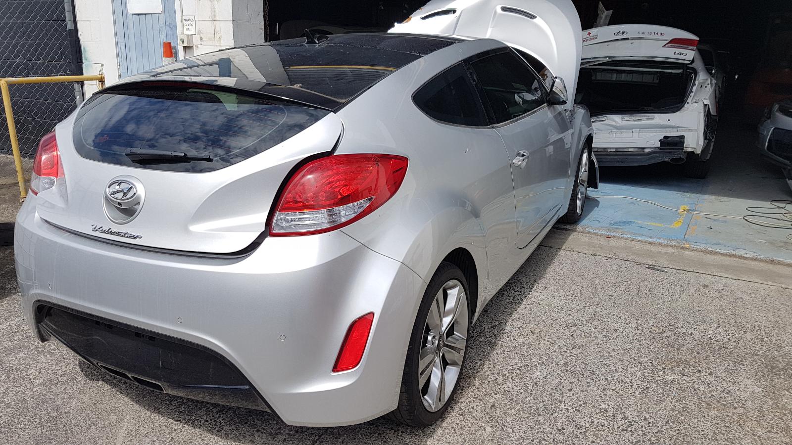 Hyundai Veloster - Veloster 2011-2016