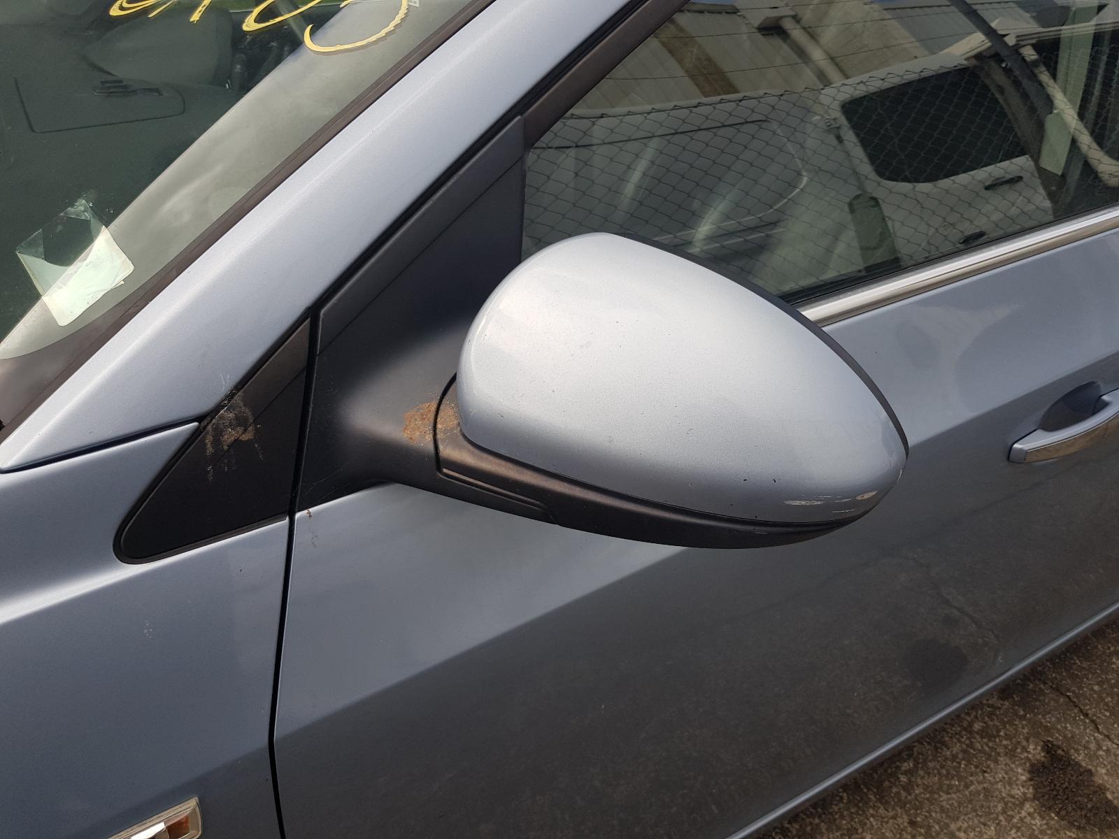 Holden Cruze - 2009-Present