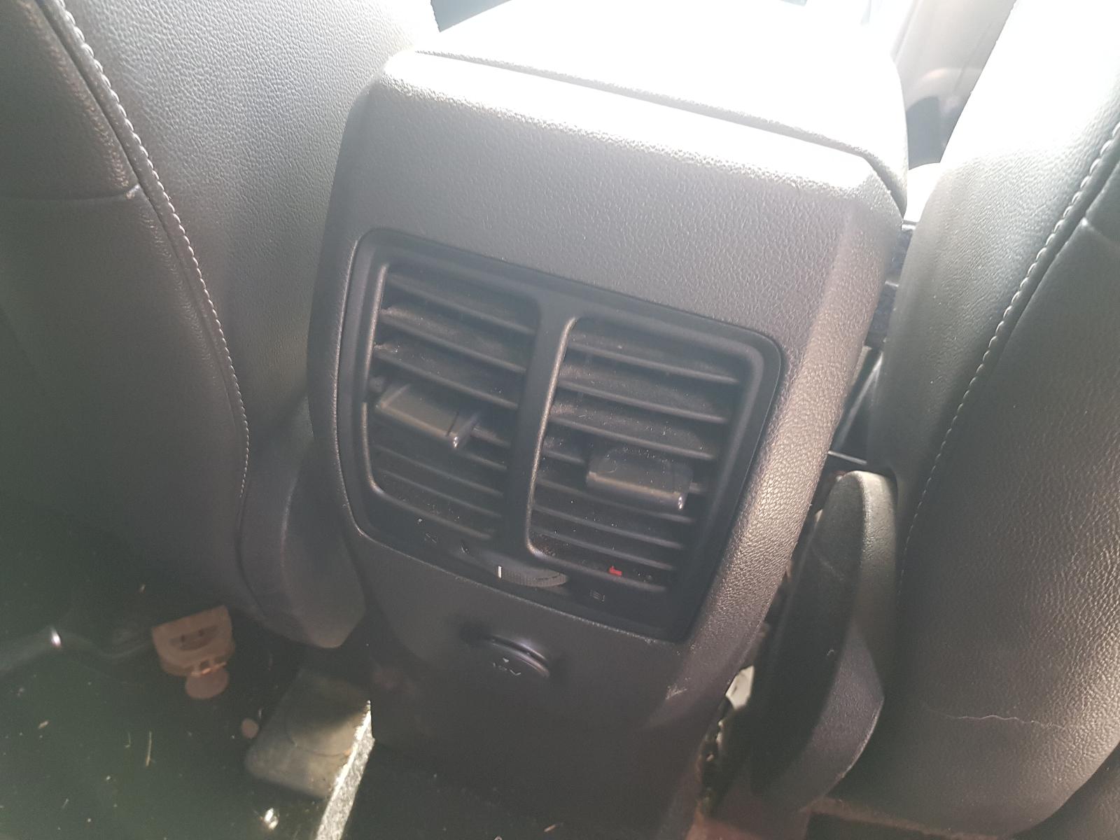 Ford Kuga - TE 2012-2013