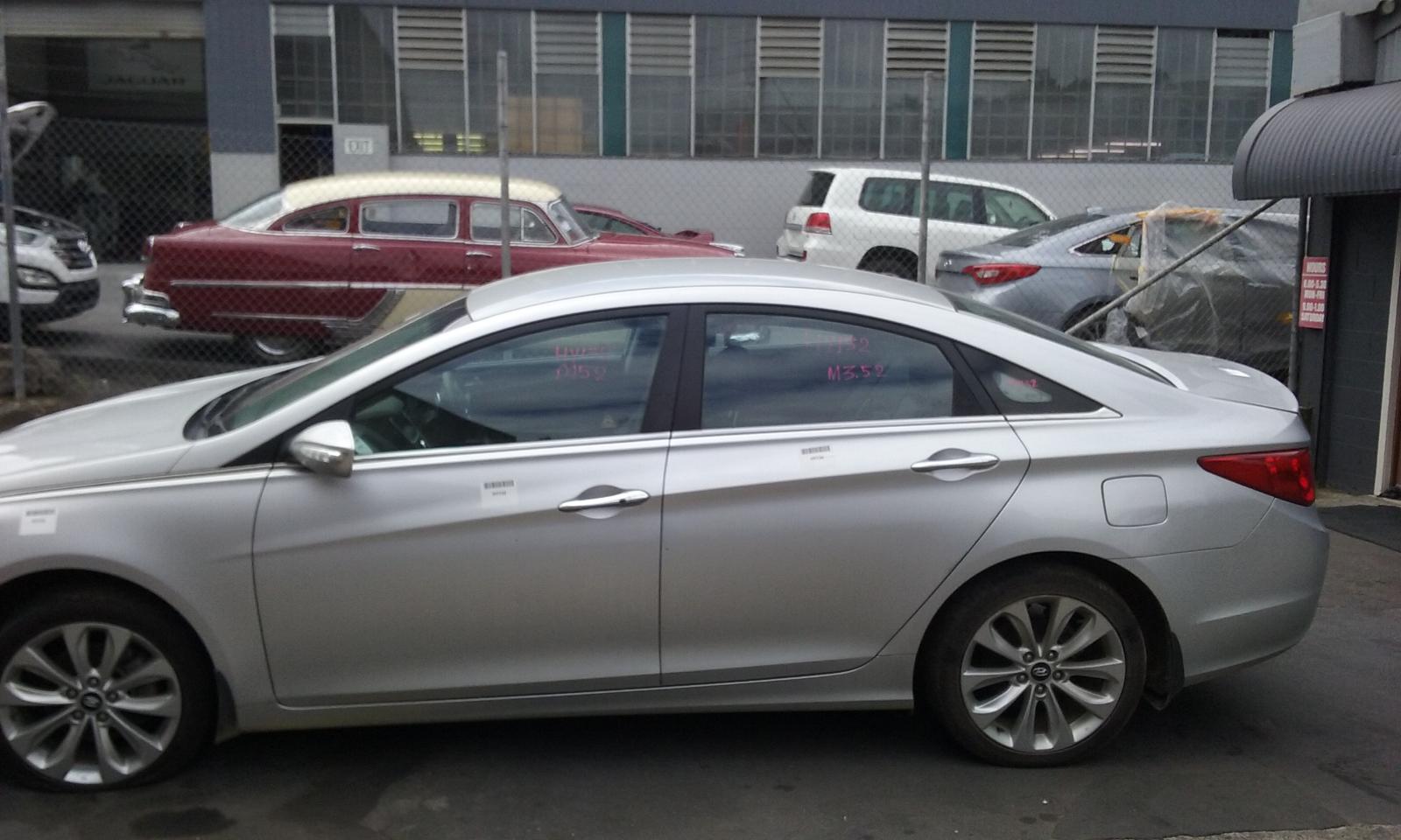 Hyundai i45 - 2010-2013
