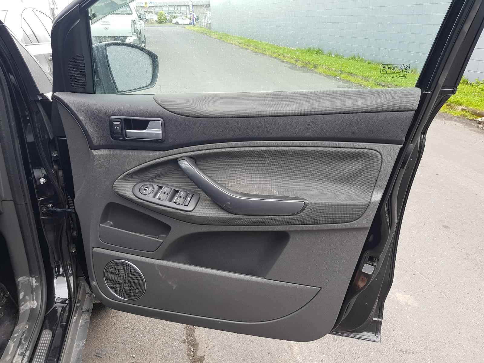 Ford Kuga - TE 2012-2013