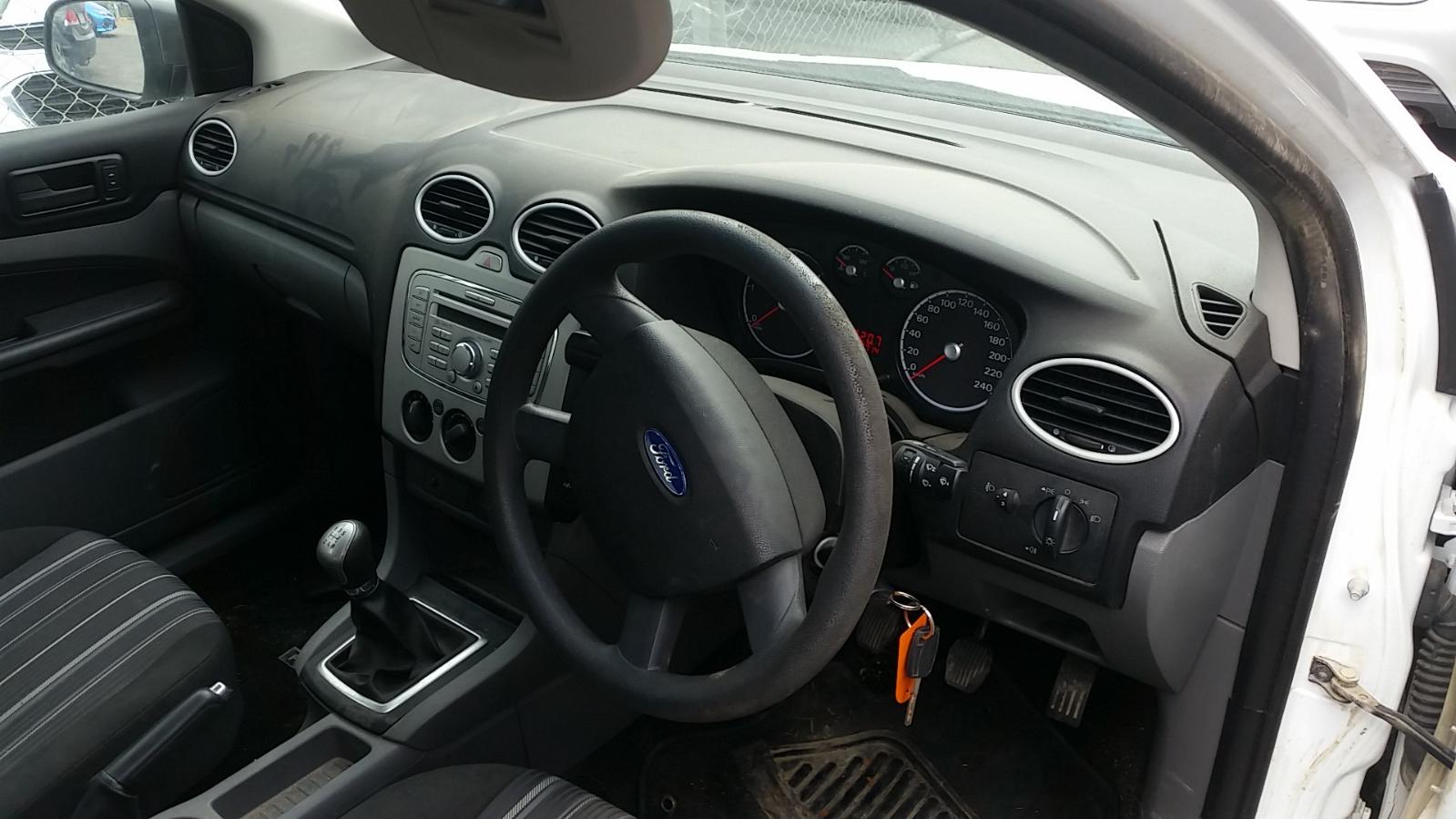 Ford Focus - LT-LV 2008-2011