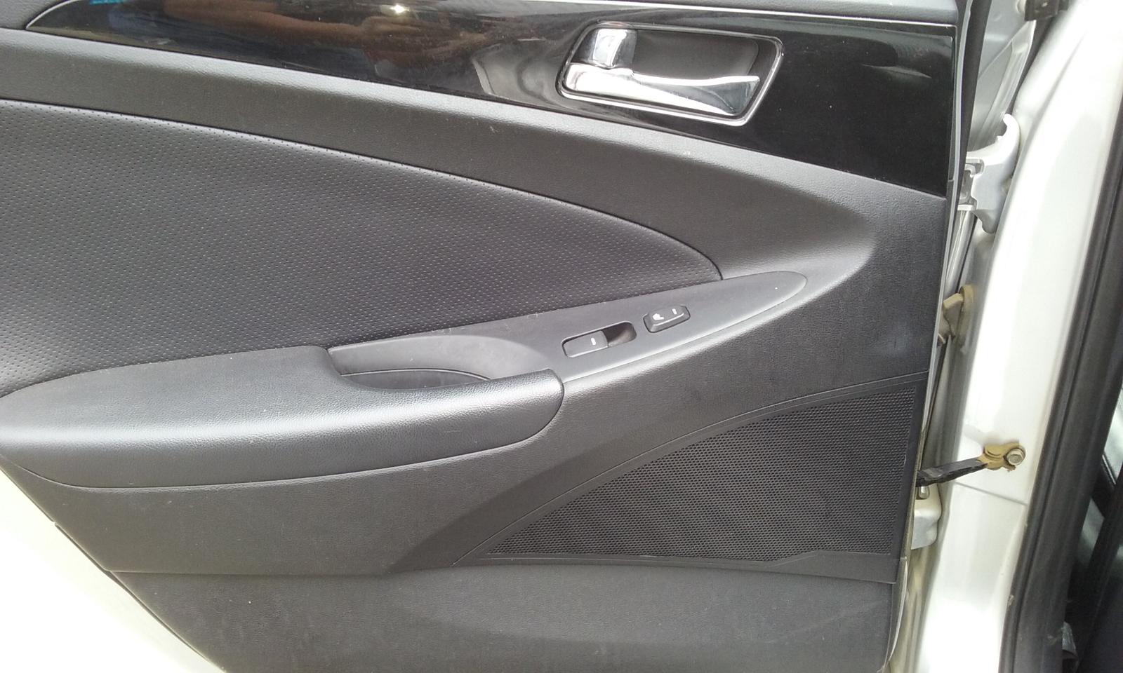 Hyundai i45 - 2010-2013