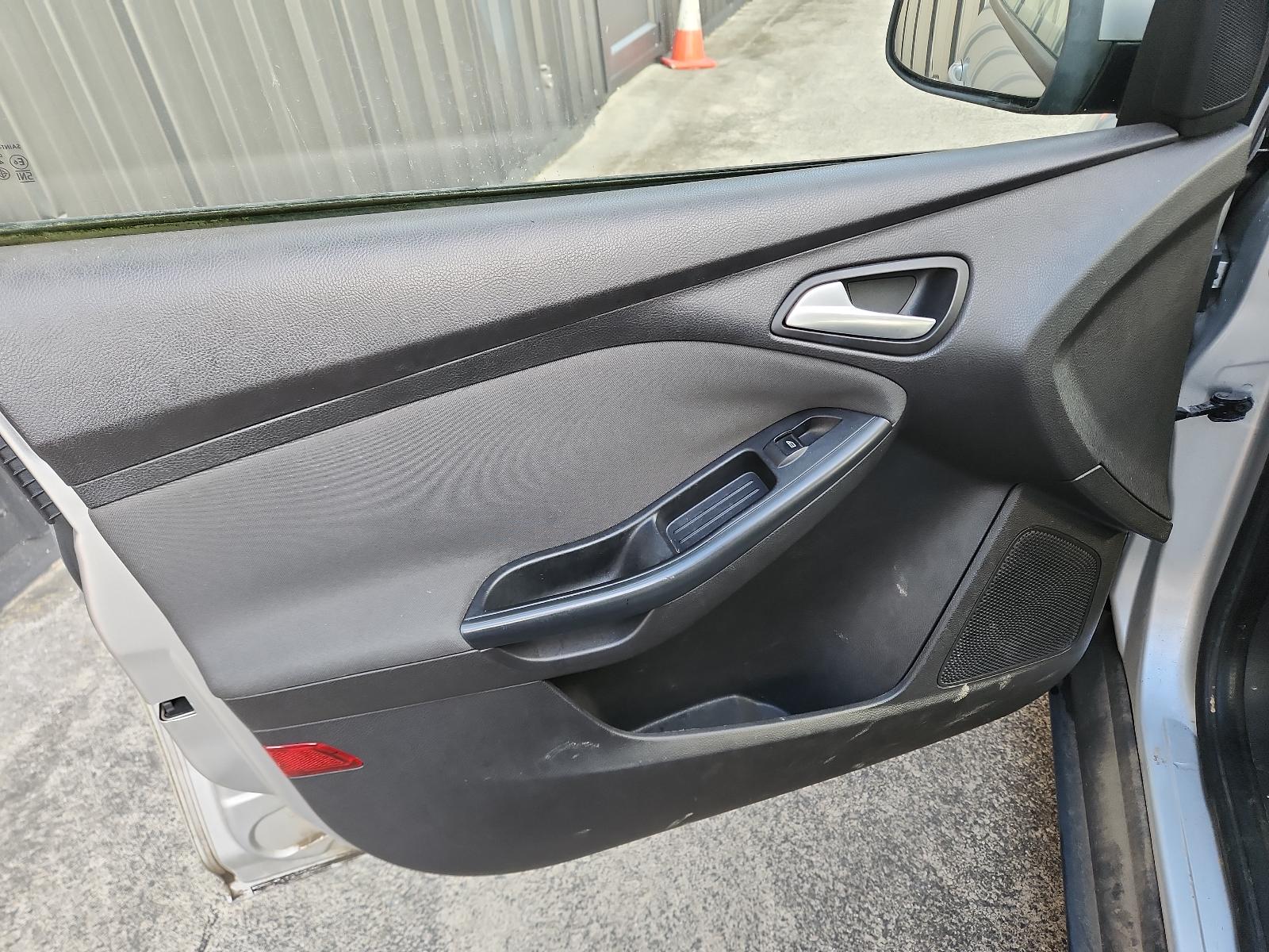 Ford Focus - LW 2011-2015