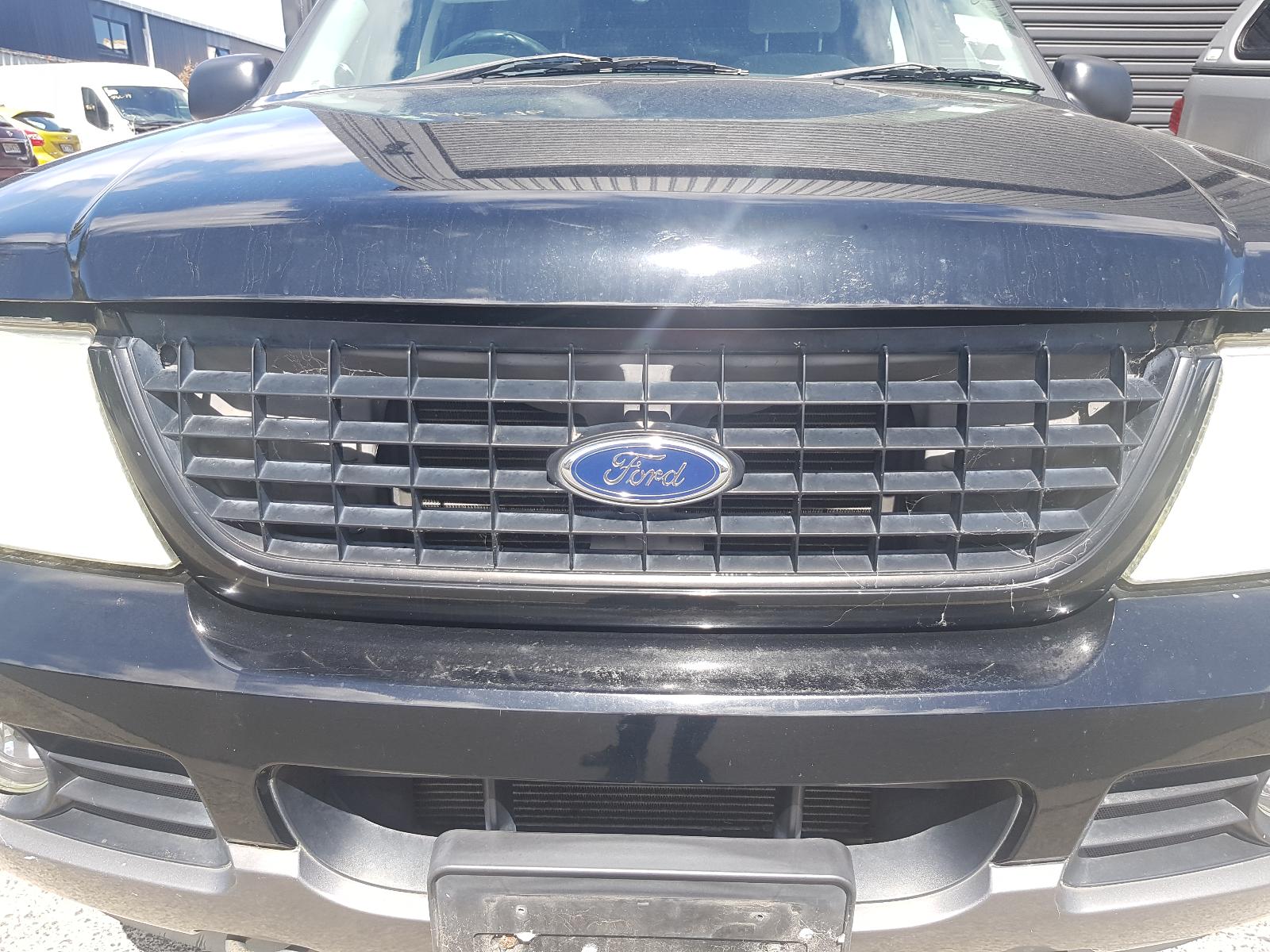 Ford Explorer - UT 2001-2005