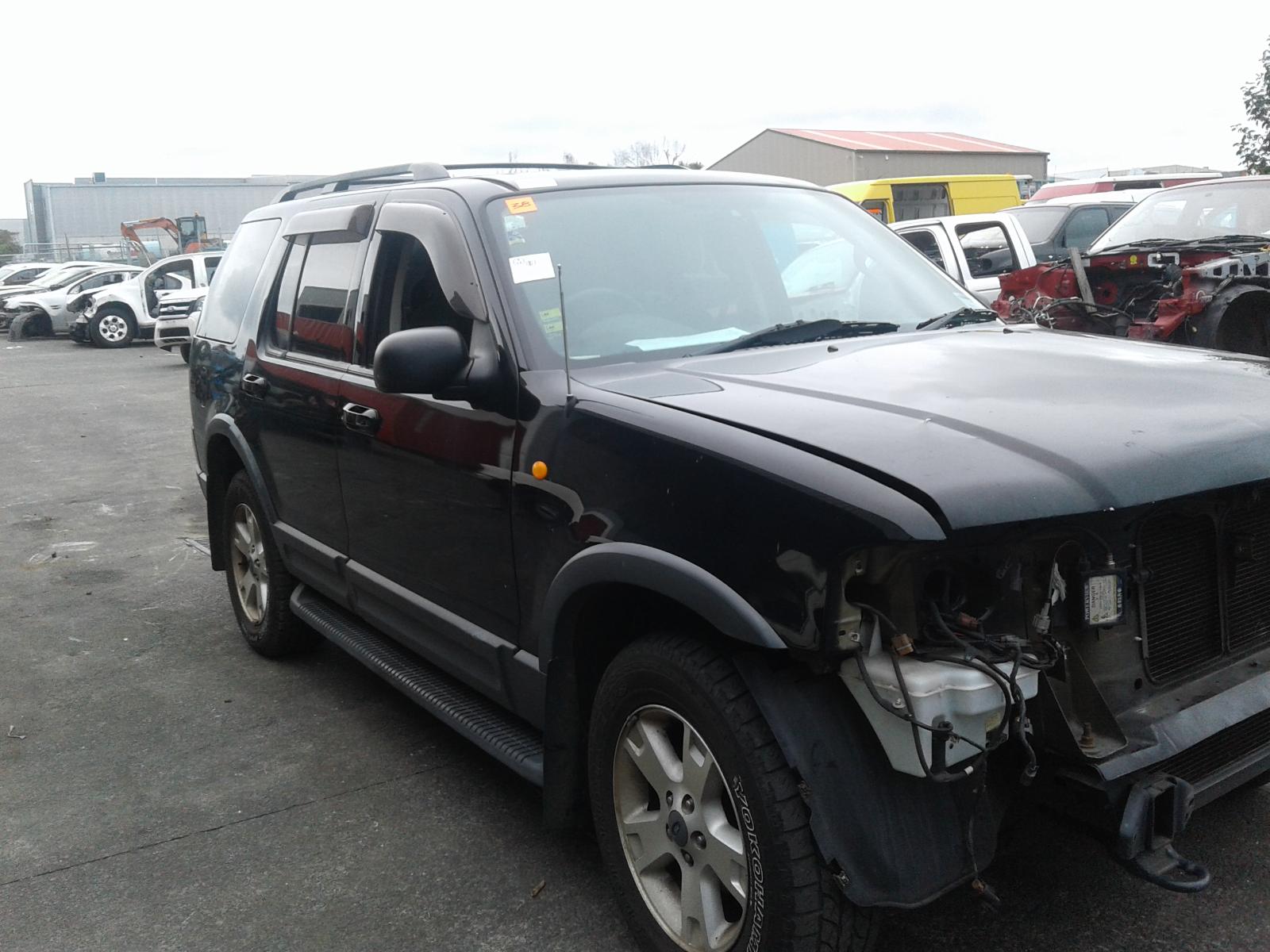 Ford Explorer - UT 2001-2005