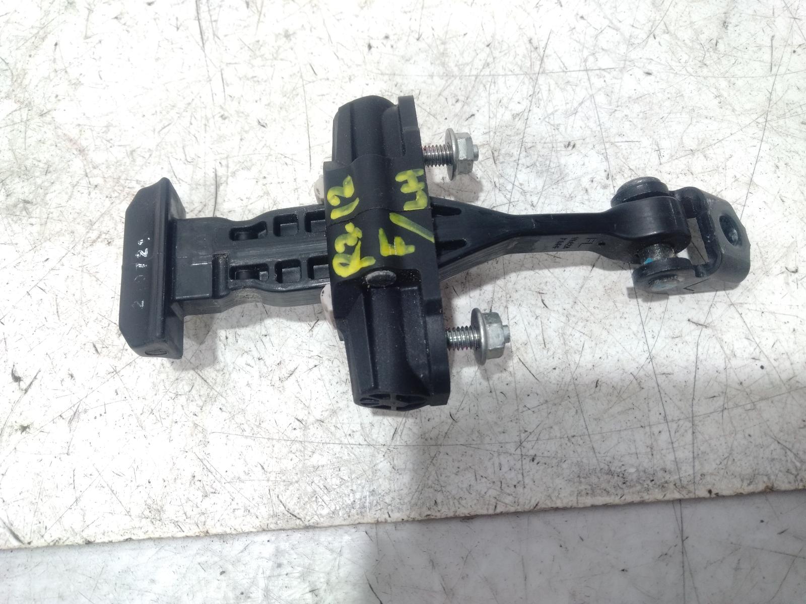 Door_Hinge_Runner