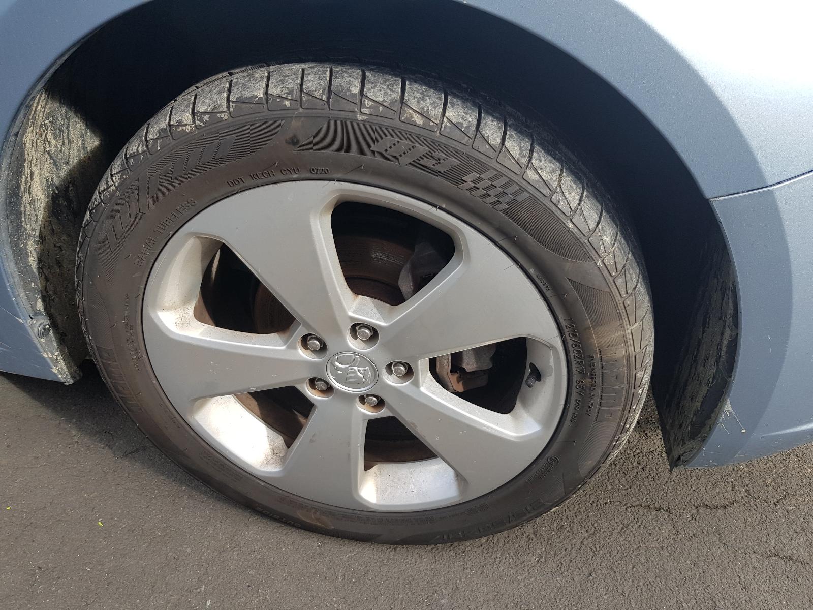 Holden Cruze - 2009-Present