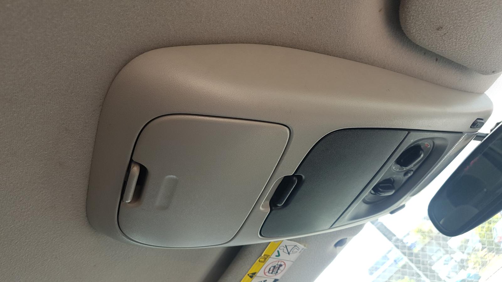 Ford Explorer - UT 2001-2005