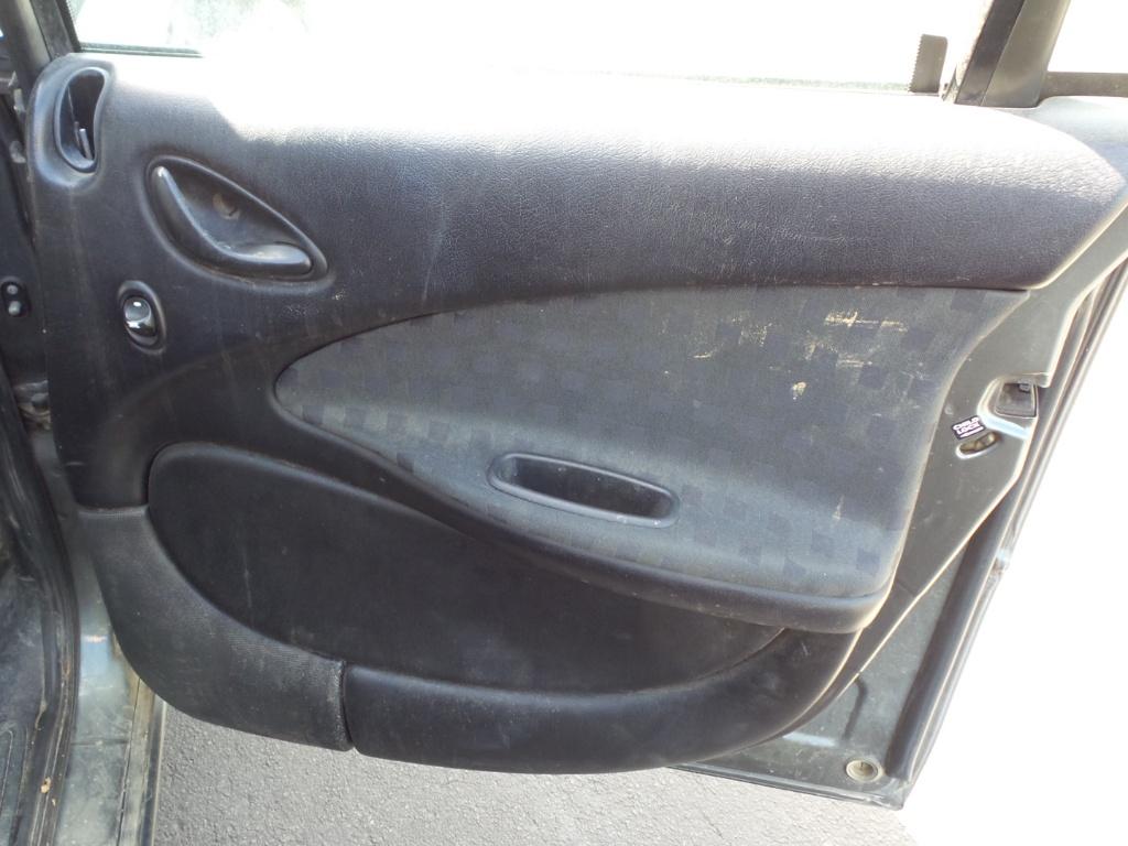 Holden Crewman - VY 2002-2004