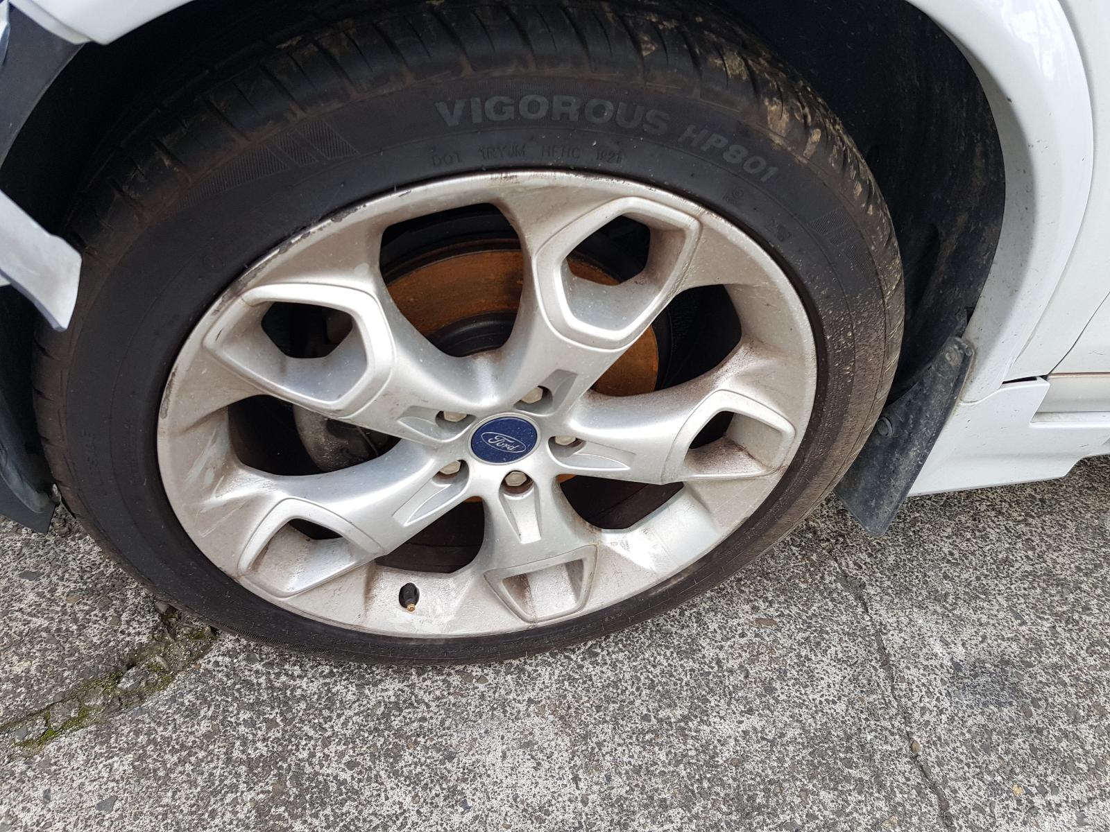 Ford Kuga - TE 2012-2013