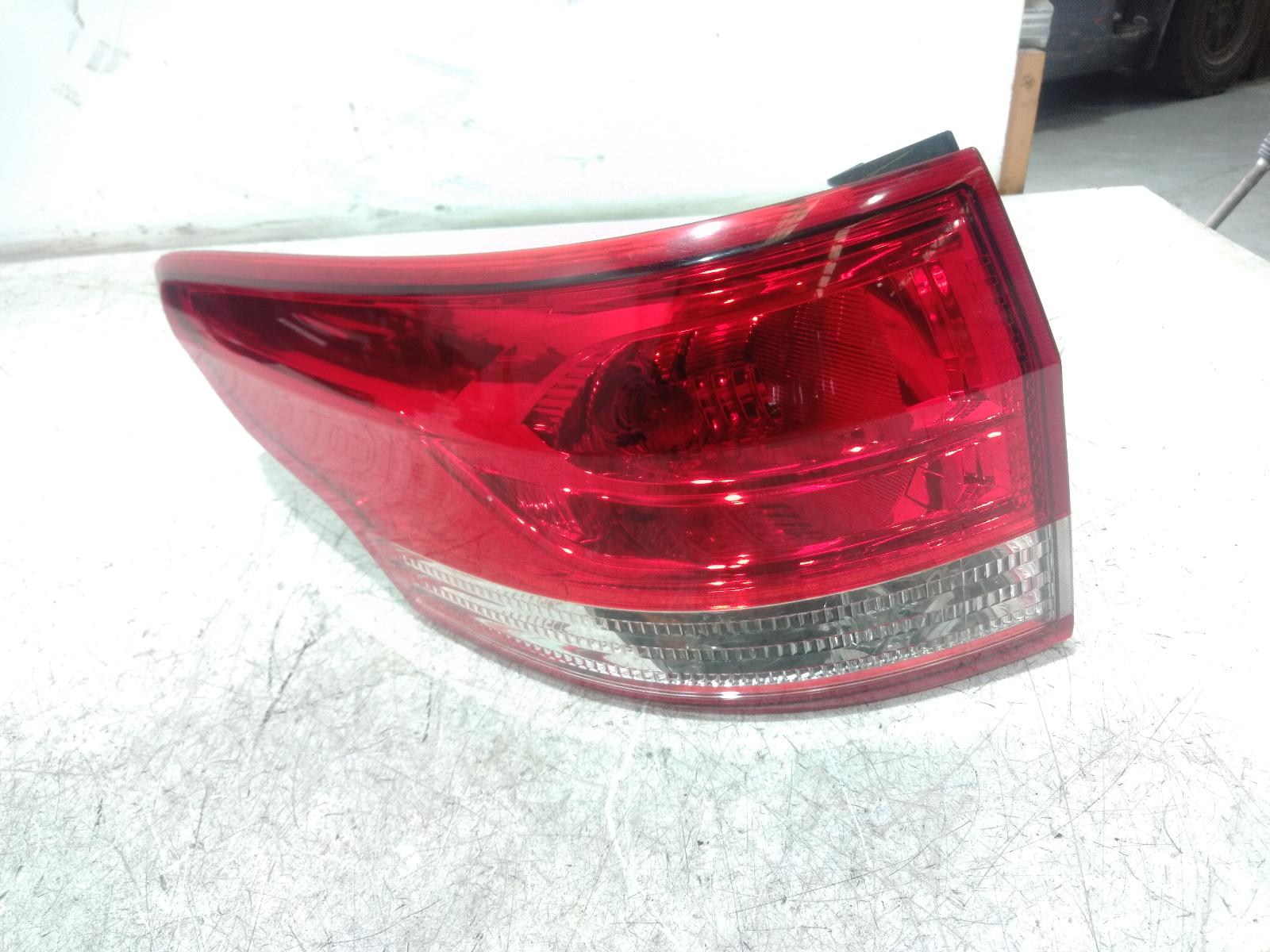 Left Taillight