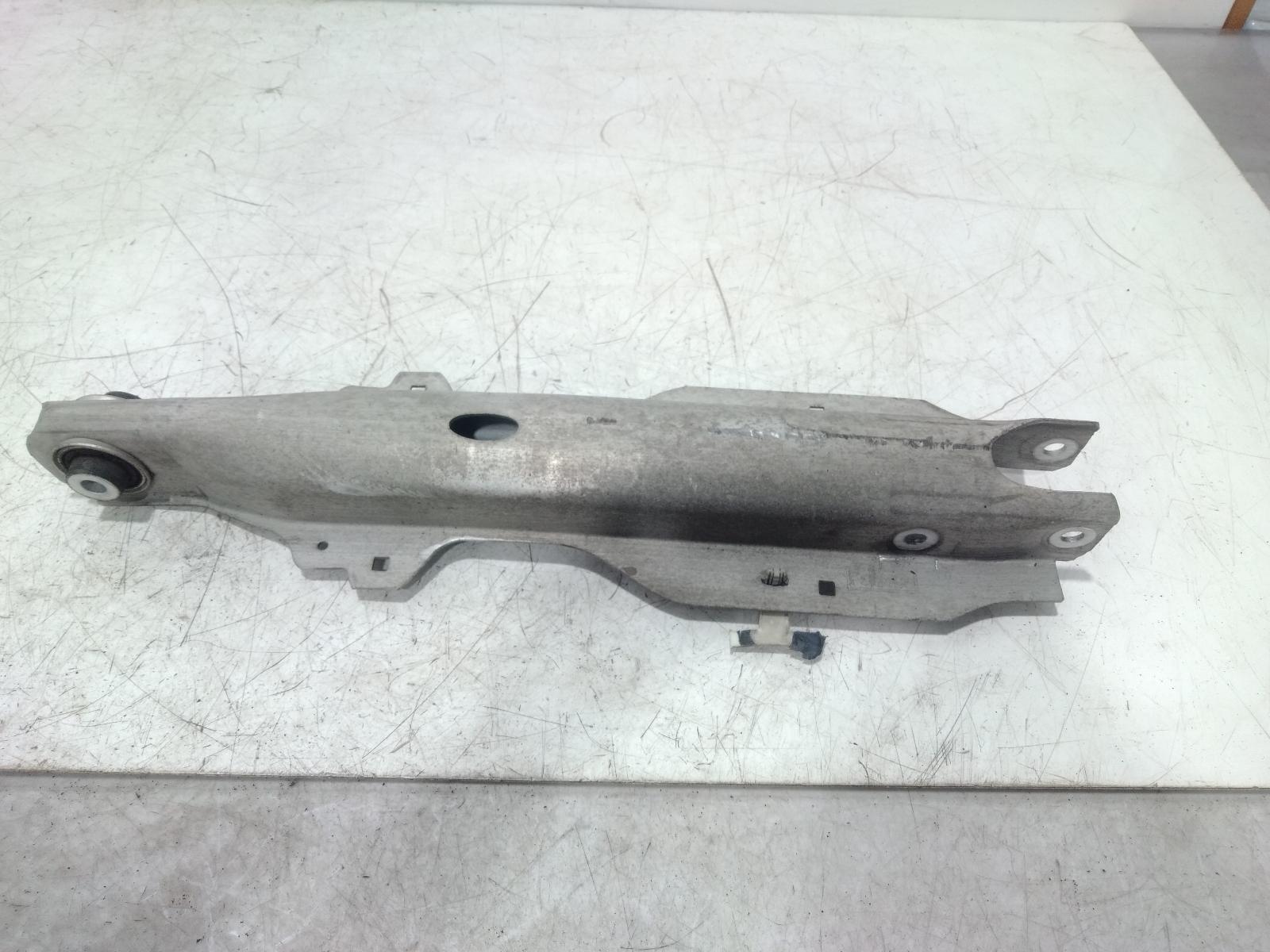 Right_Rear_Trailing_Arm