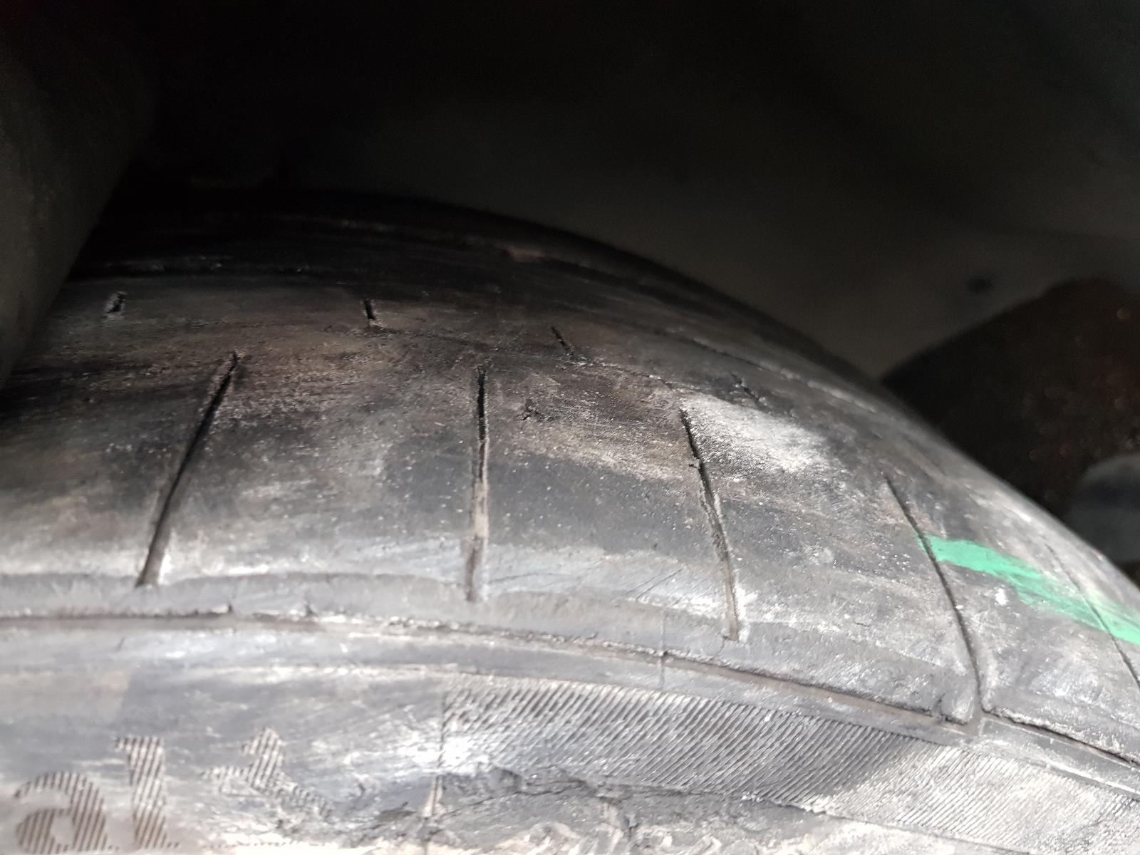 Holden Cruze - 2009-Present