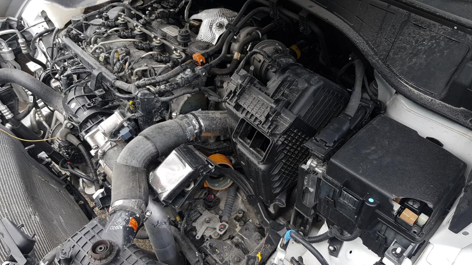 Hyundai Santa Fe - 2013-Present