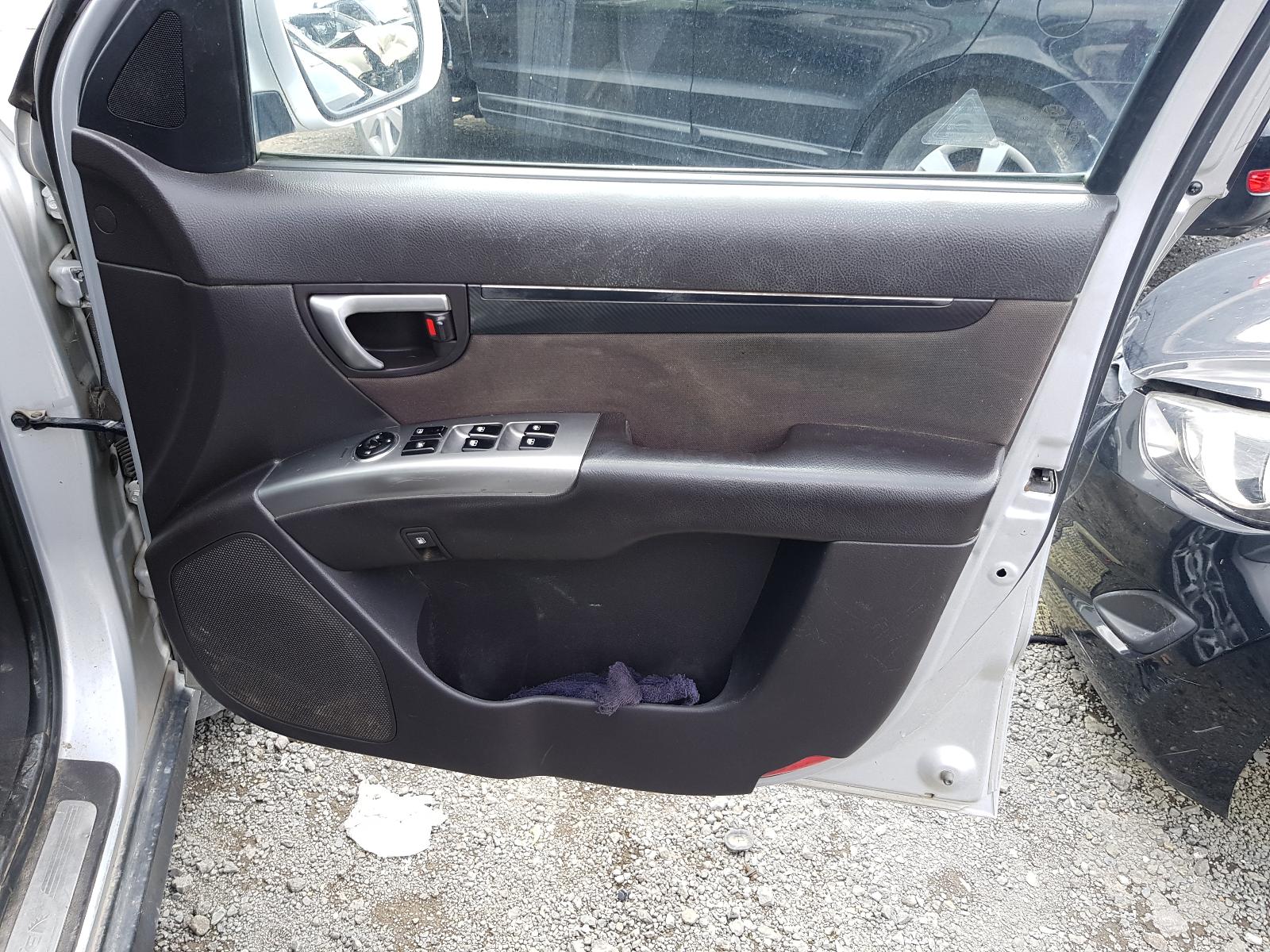 Hyundai Santa Fe - 2006-2012