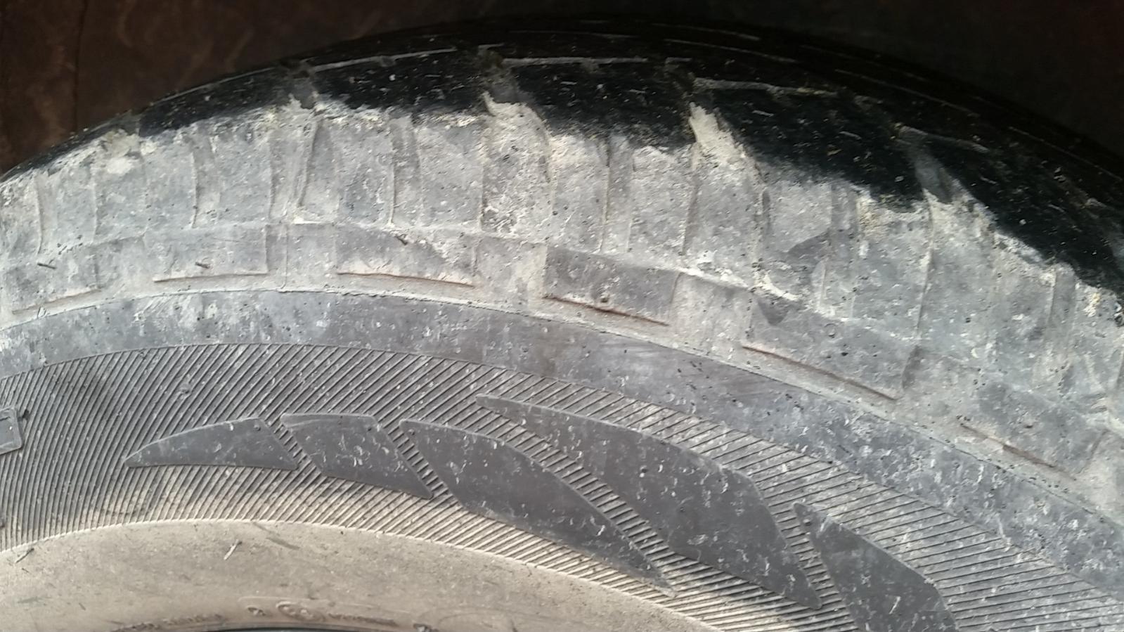 Ford Explorer - UT 2001-2005