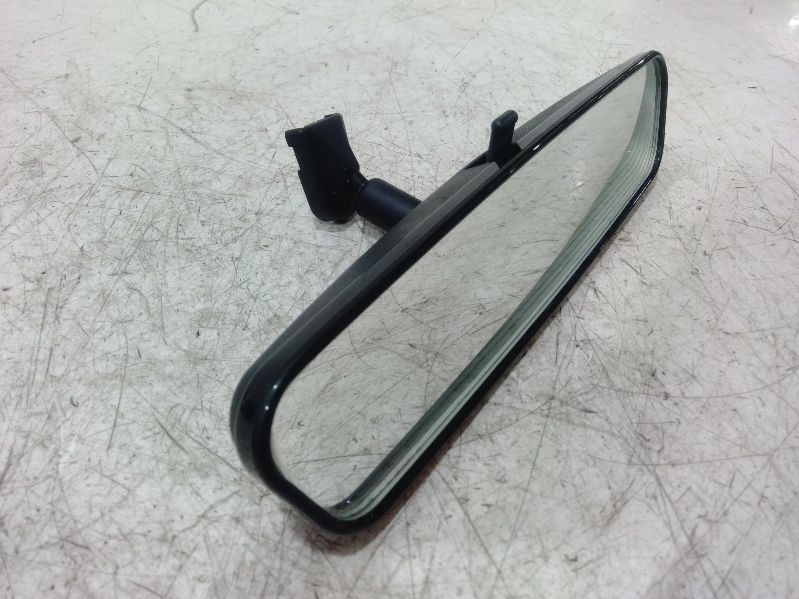 Interior_Mirror