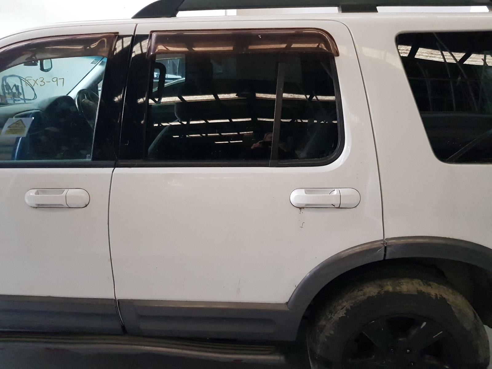 Ford Explorer - UT 2005-2007