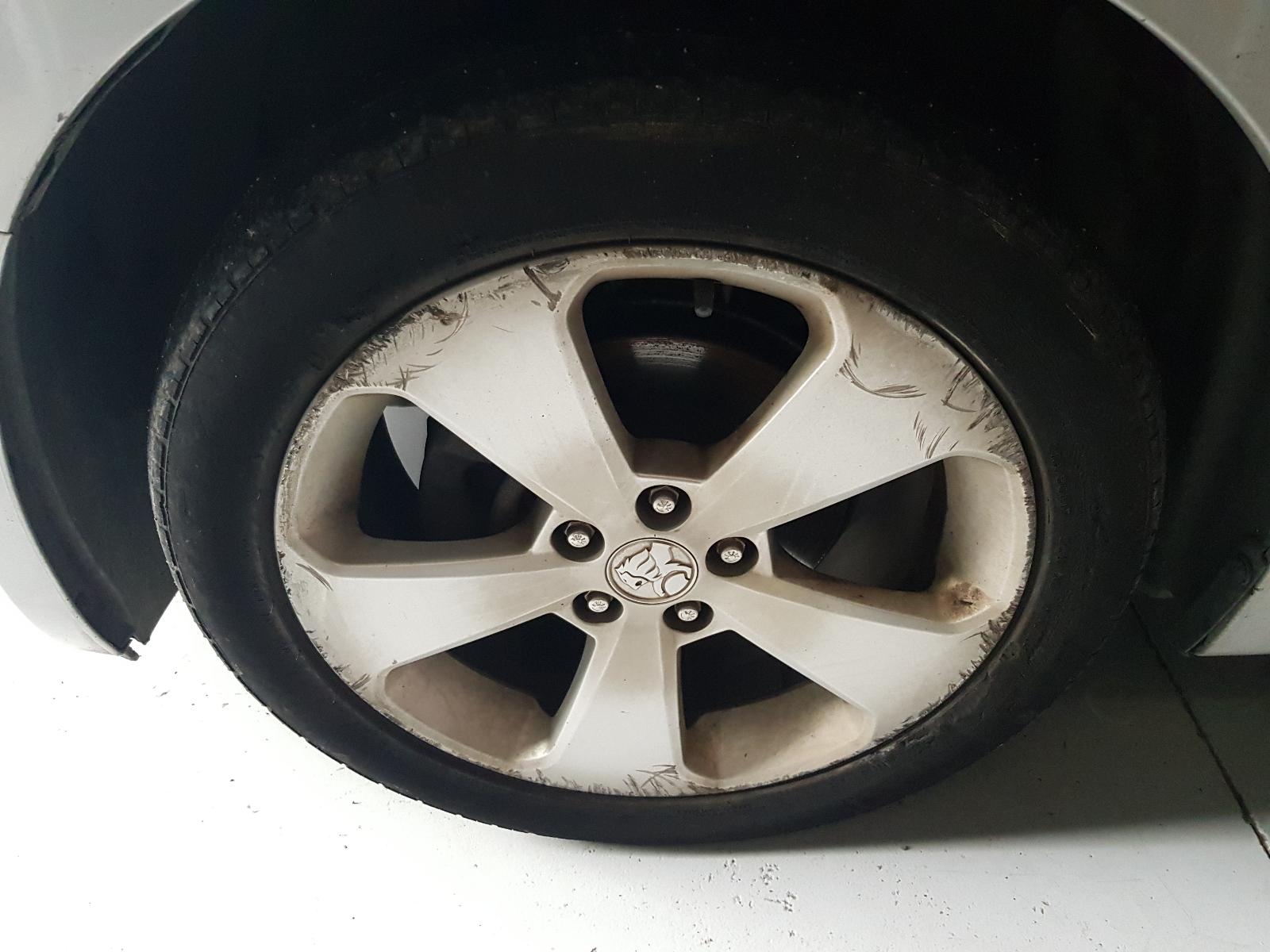 Holden Cruze - 2009-Present