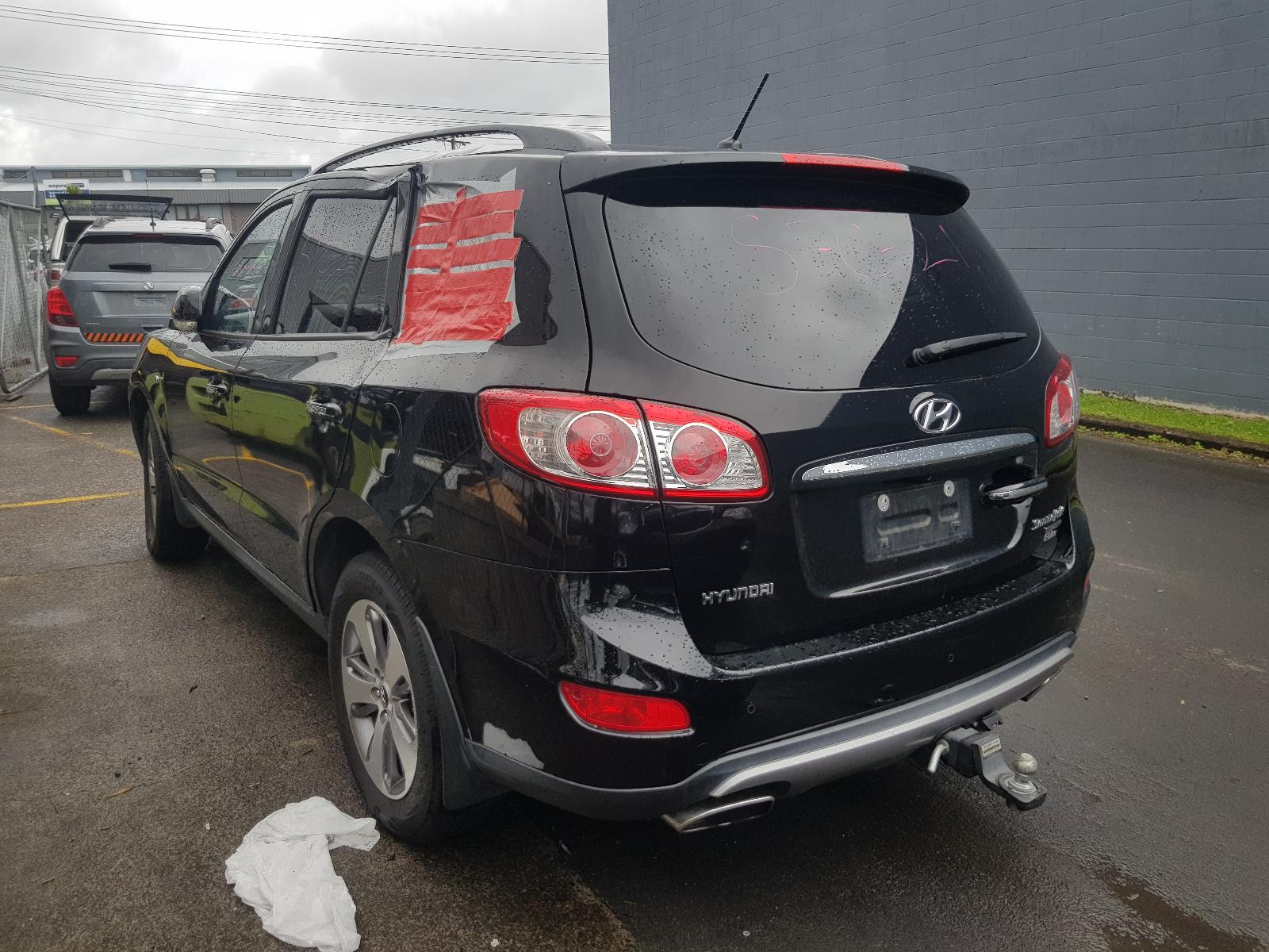 Hyundai Santa Fe - 2006-2012