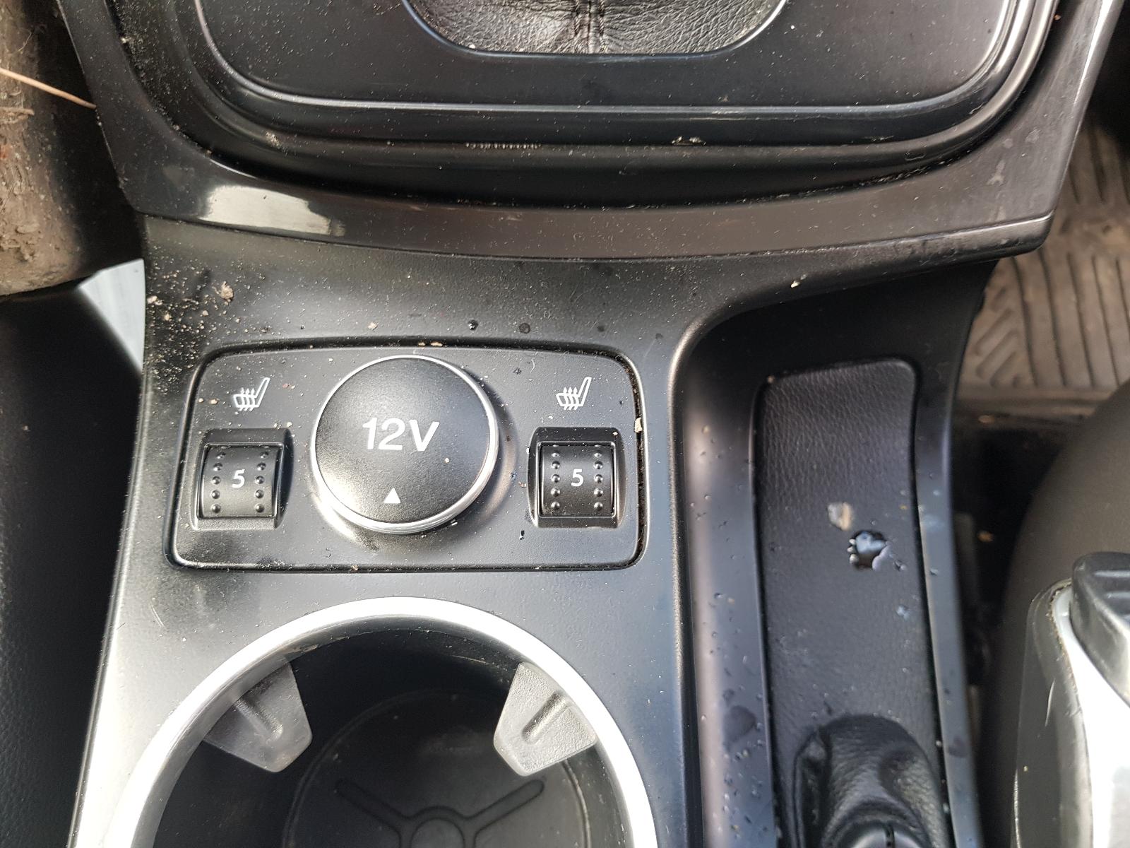 Ford Kuga - TF 2013-Present