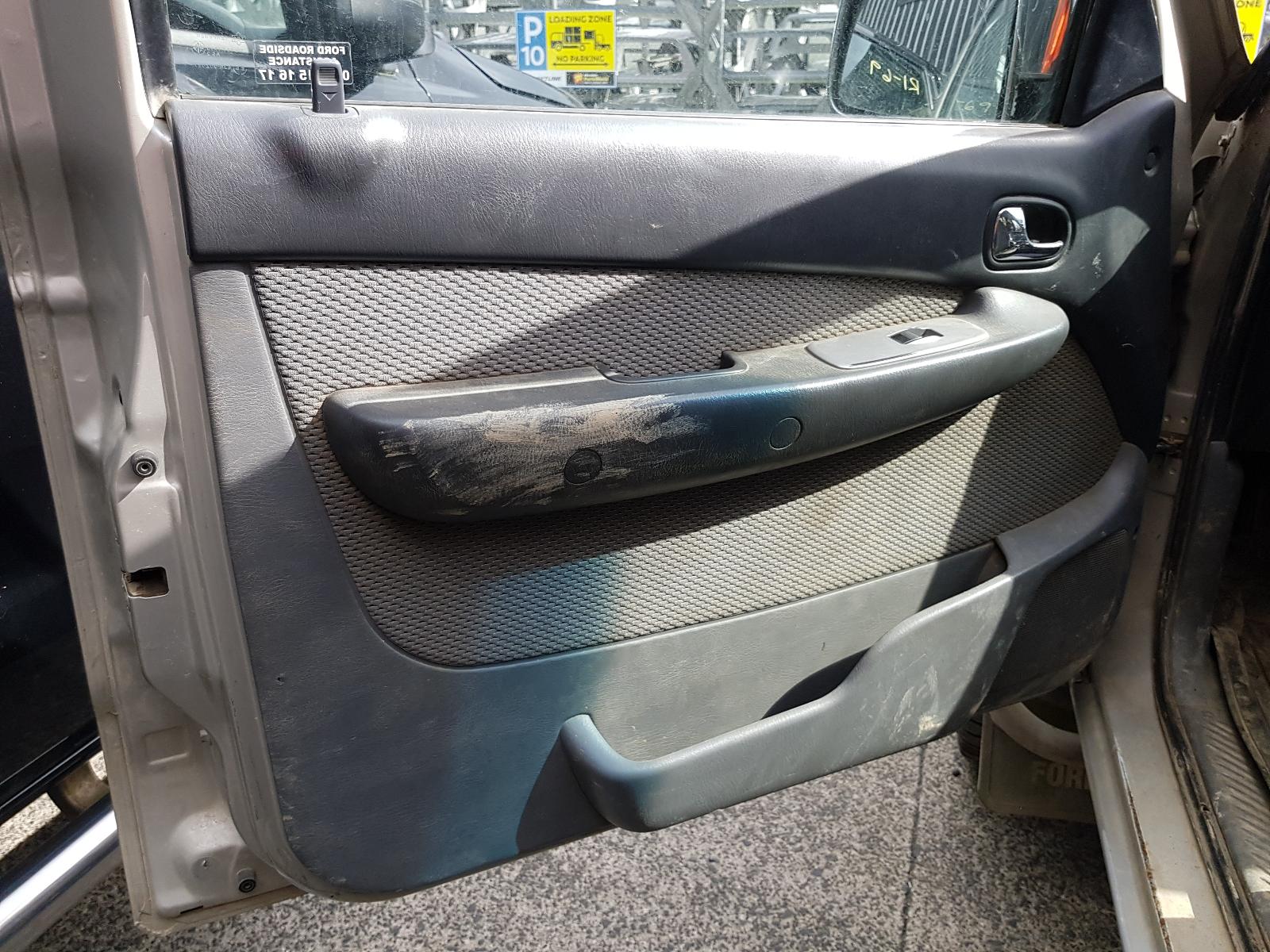 Ford Courier - UT 2005-2006