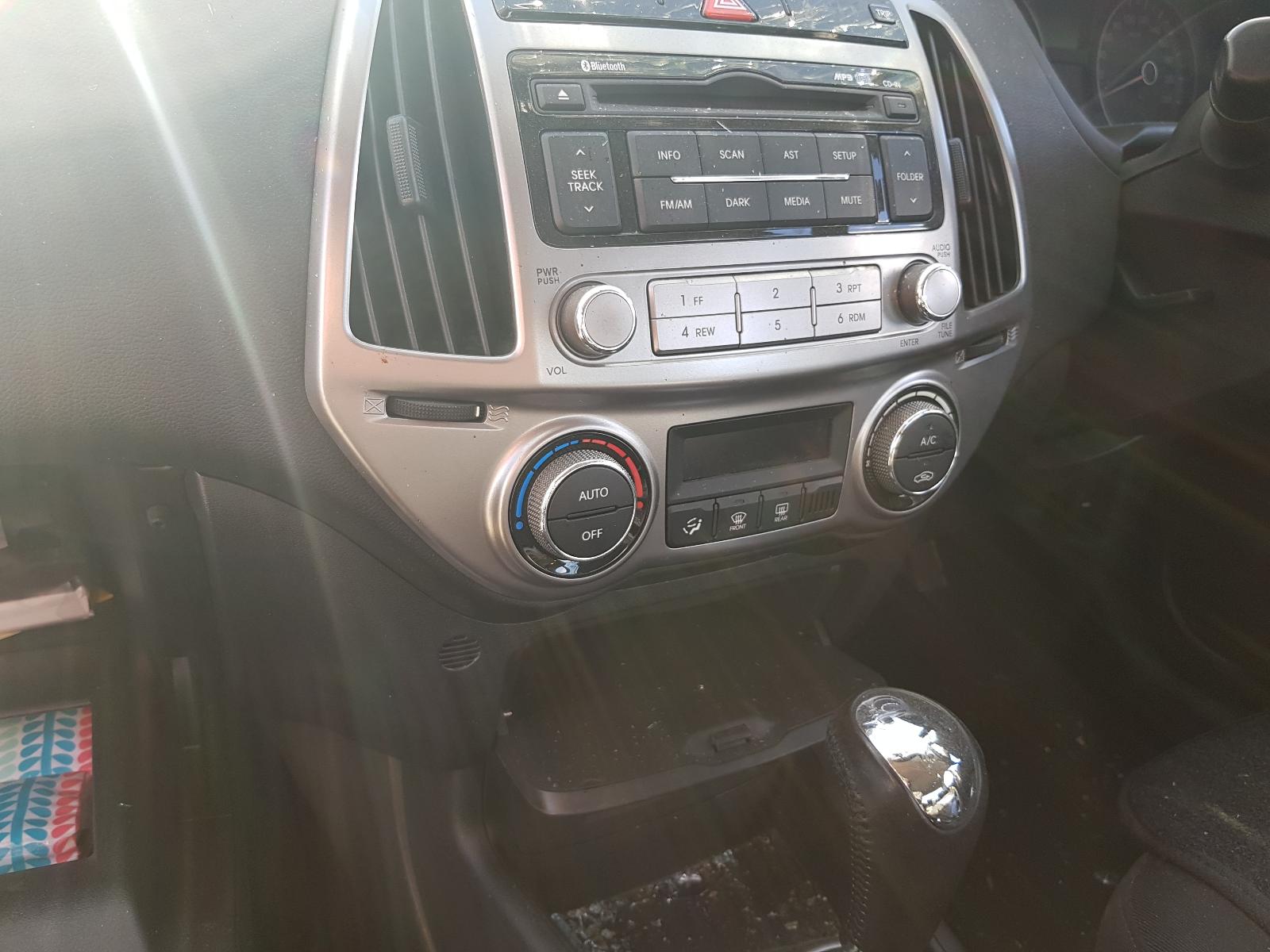 Hyundai i20 - 2010-2015