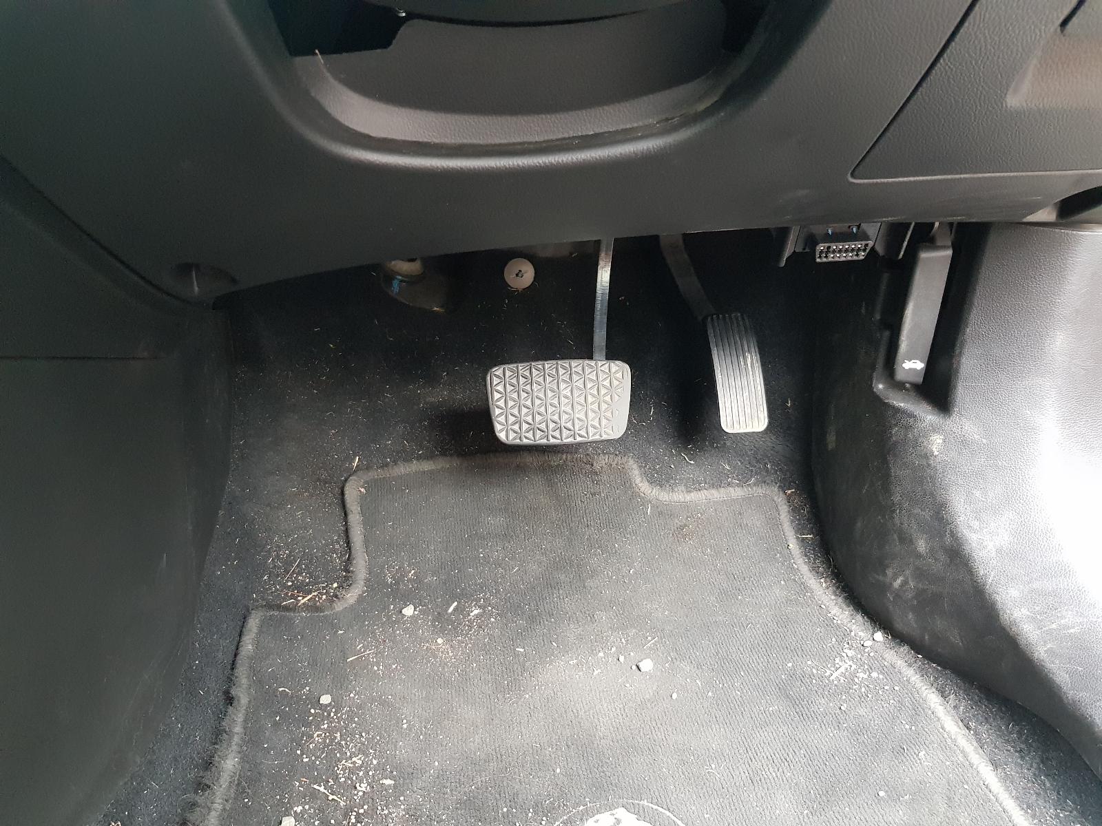 Holden Cruze - 2009-Present