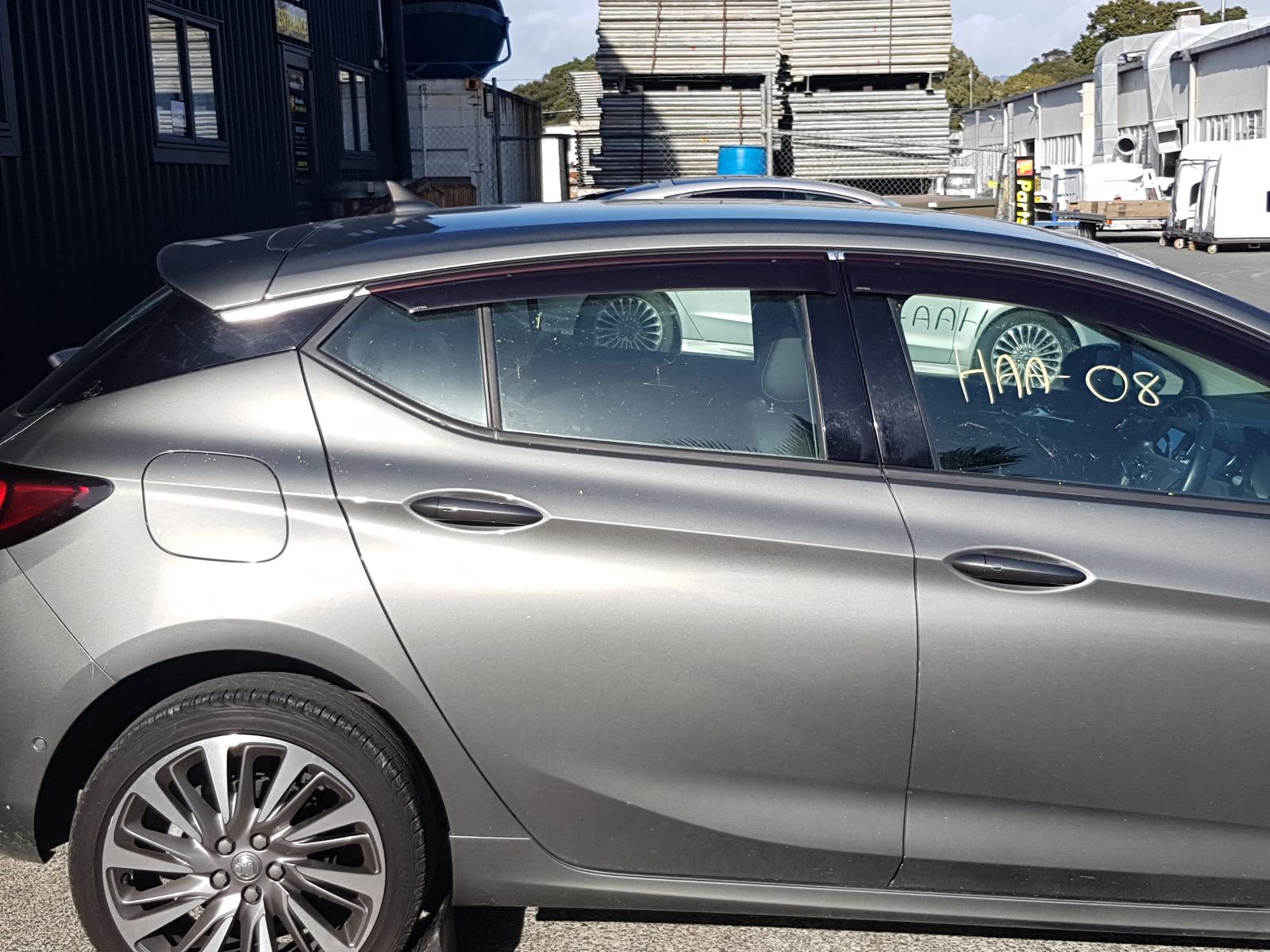 Holden Astra - J 2009-Present