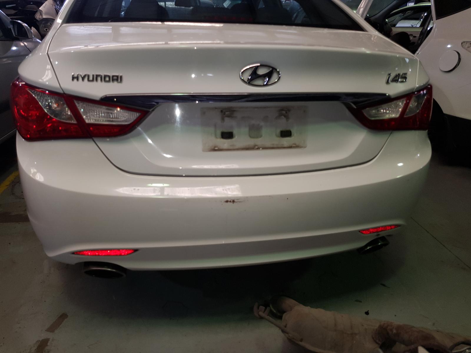 Hyundai i45 - 2010-2013