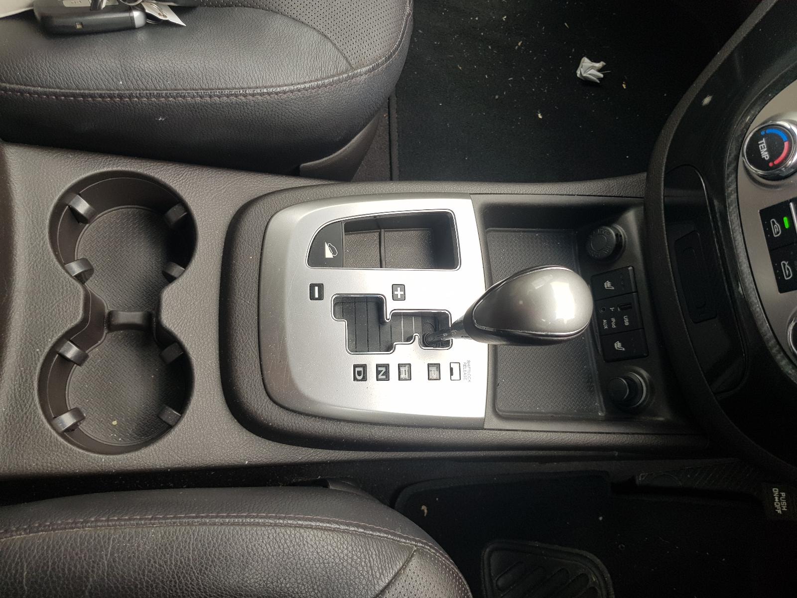 Hyundai Santa Fe - 2006-2012