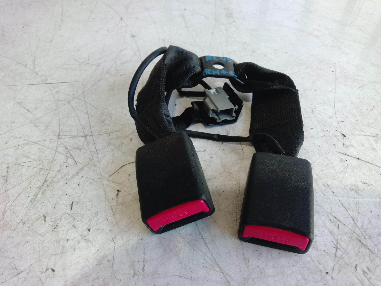 Seat_Belt_Stalk