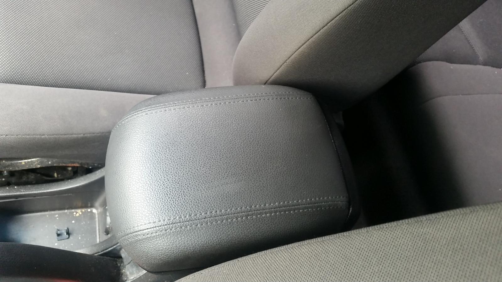 Holden Cruze - 2009-Present