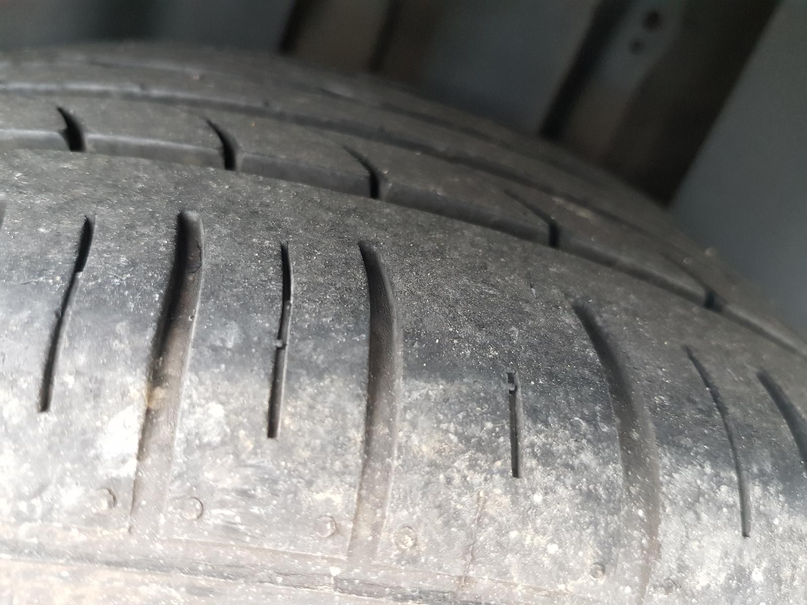 Holden Cruze - 2009-Present