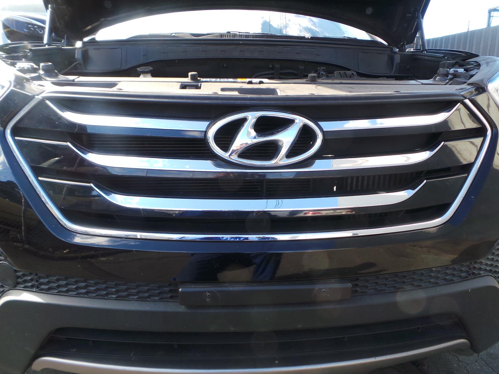 Hyundai Santa Fe - 2013-Present