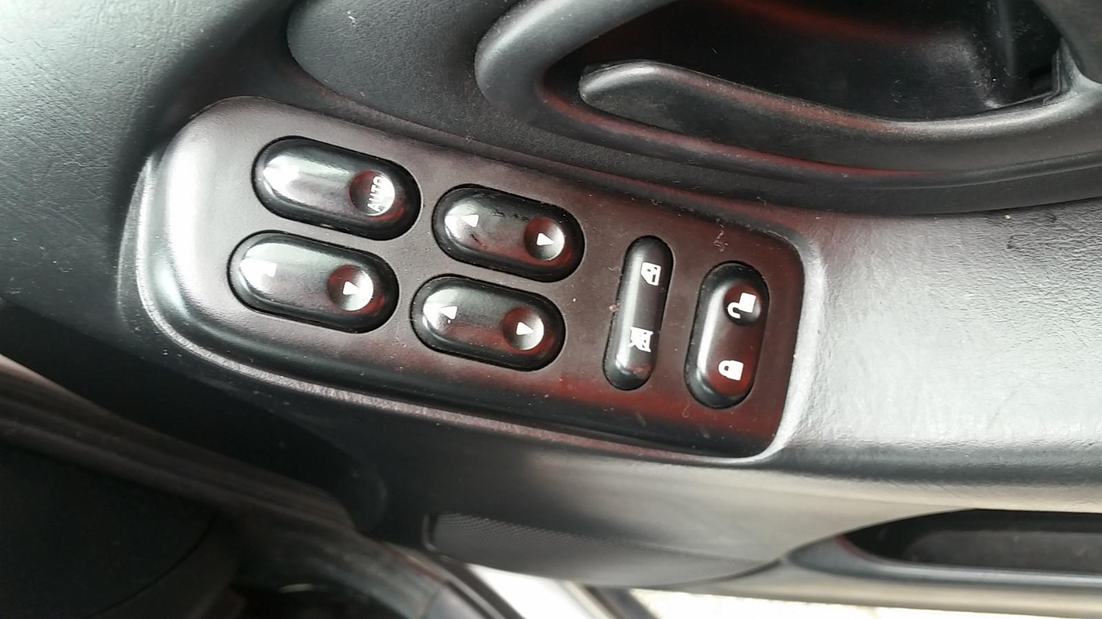 Ford Escape - EP 2001-2003