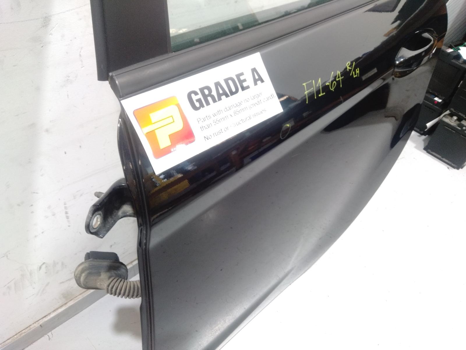 Left_Rear_Door_Sliding