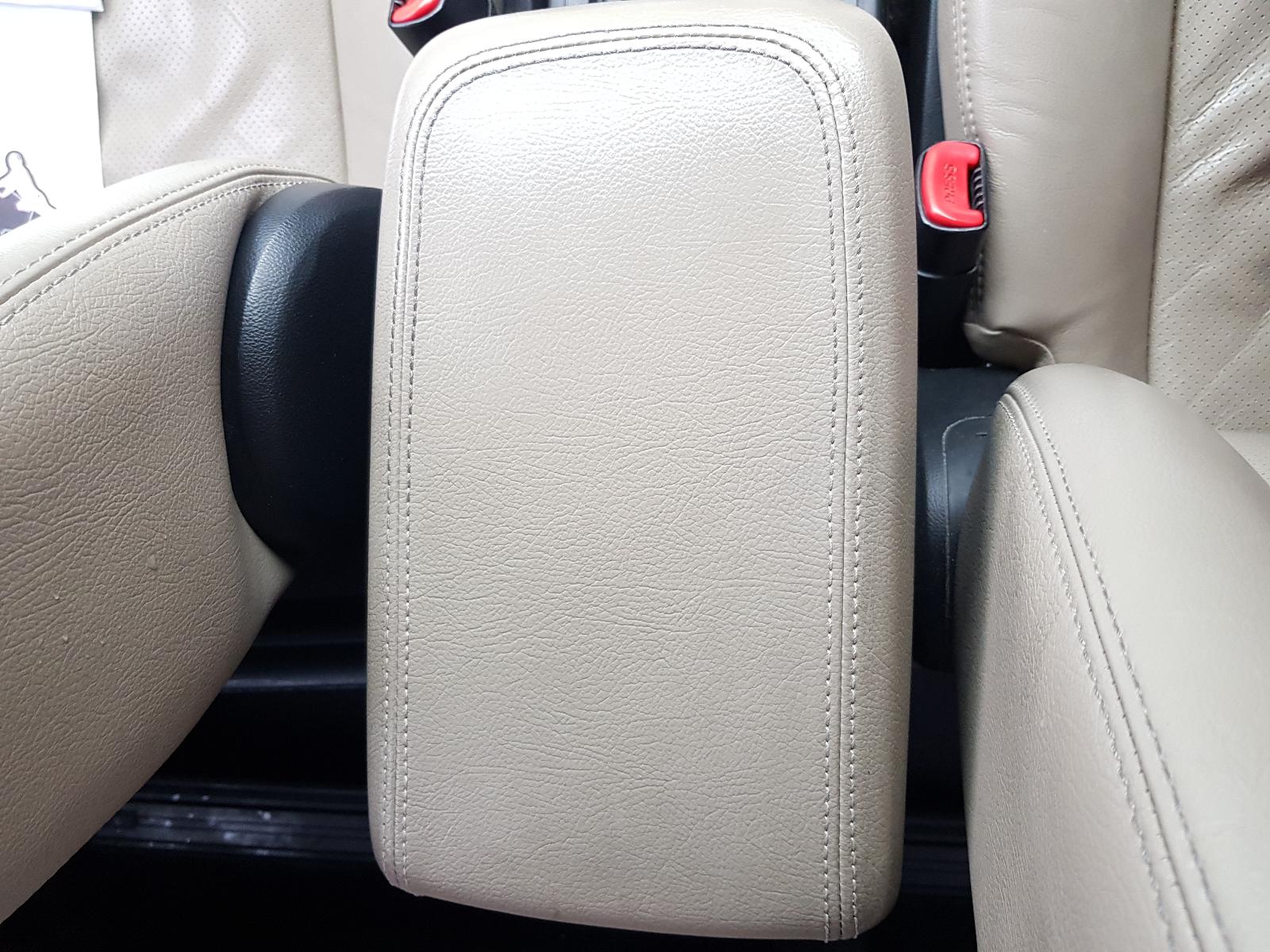 Holden Captiva - Captiva 7 2011-Present