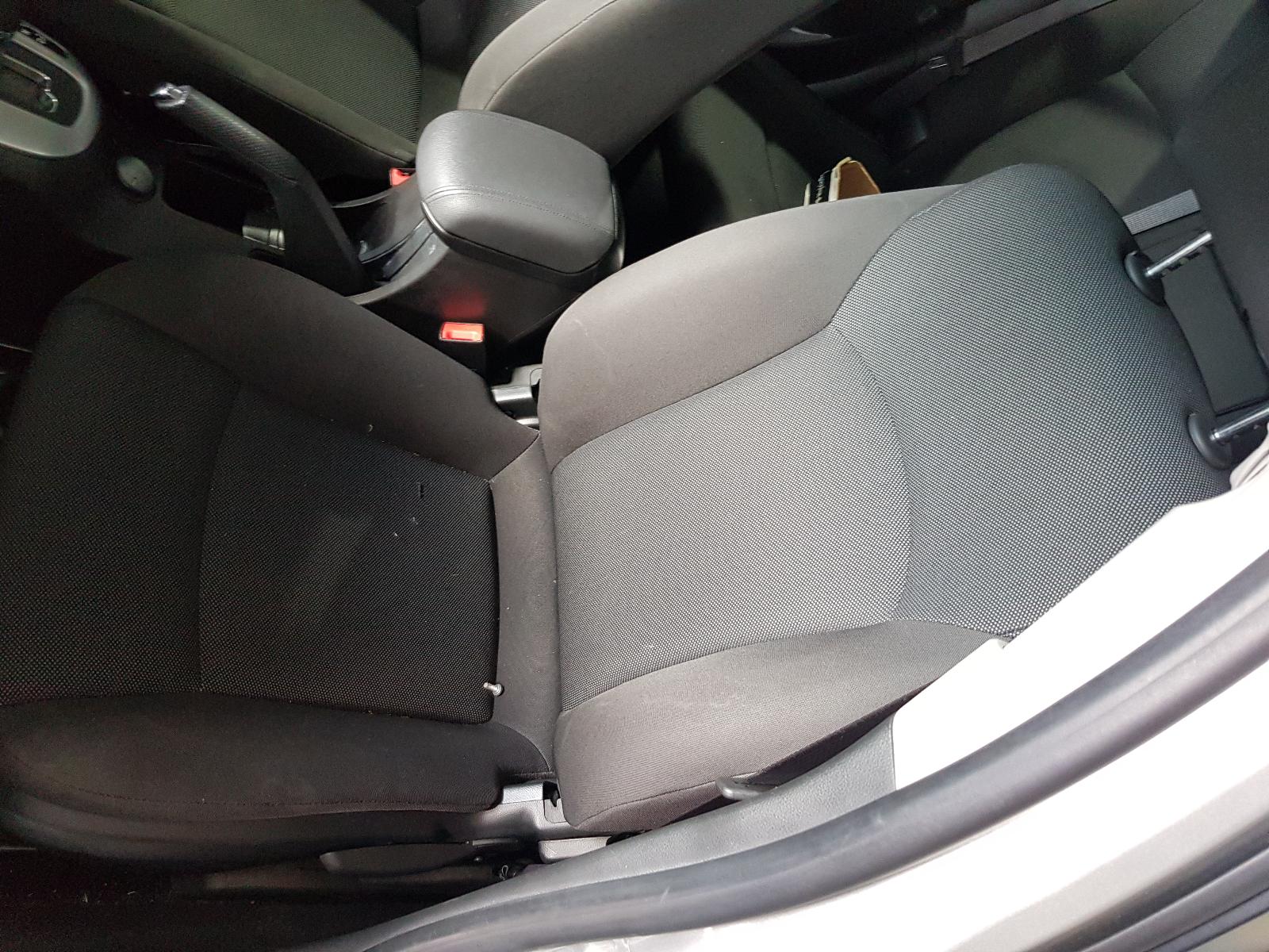 Holden Cruze - 2009-Present